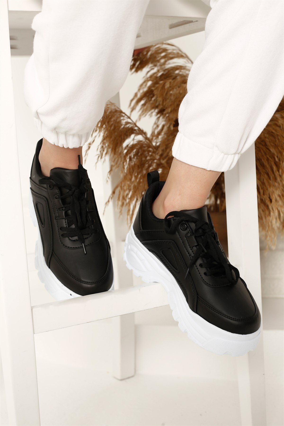Kadın Bağcıklı Spor Ayakkabı SİYAH CİLT SİYAH - Görsel 2