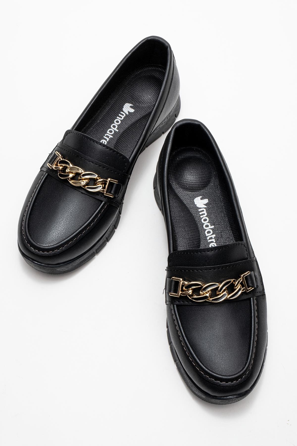 Yumuşak Tabanlı Zincir Detaylı Kadın Ayakkabı SİYAH CİLT - Görsel 9