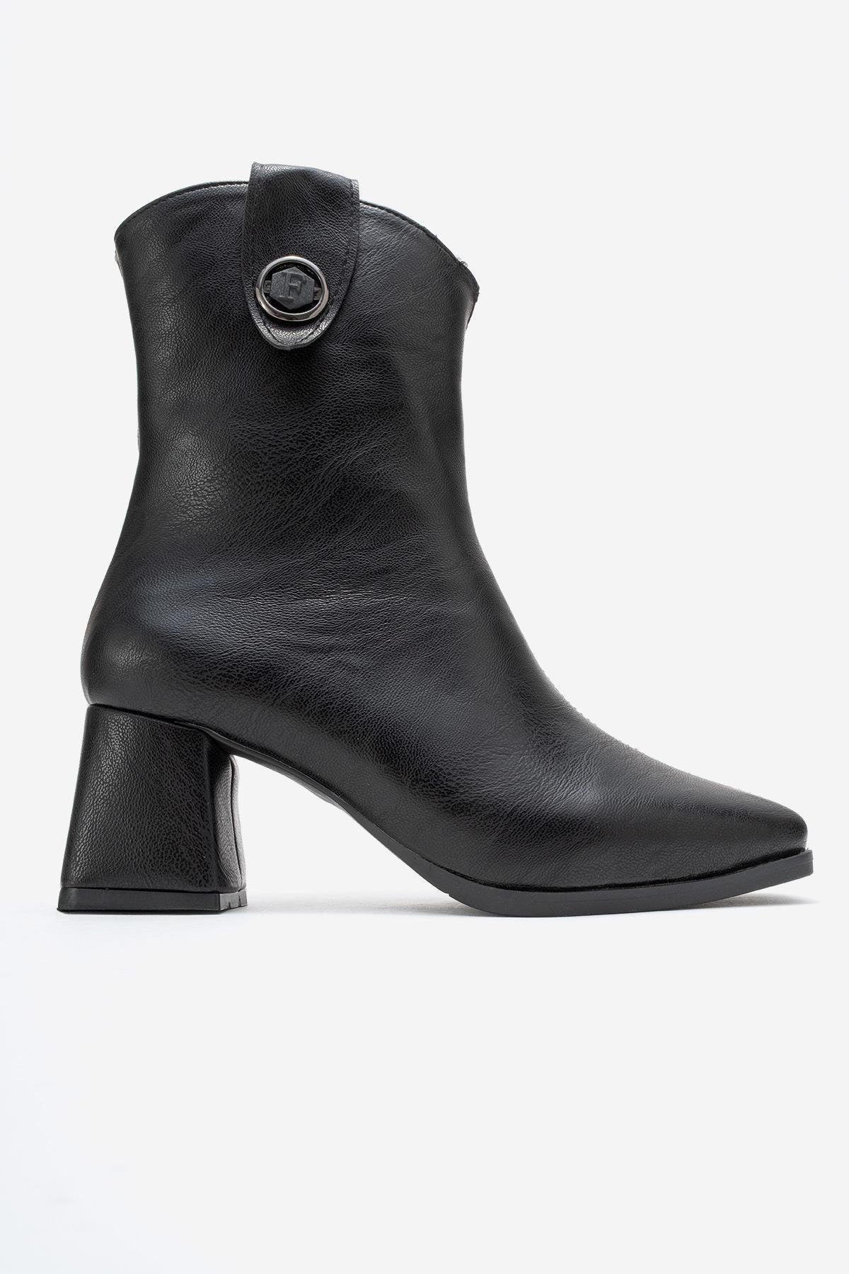 Kadın Sade Yan Aksesuarlı Küt Topuklu Bot SİYAH CİLT - Görsel 3