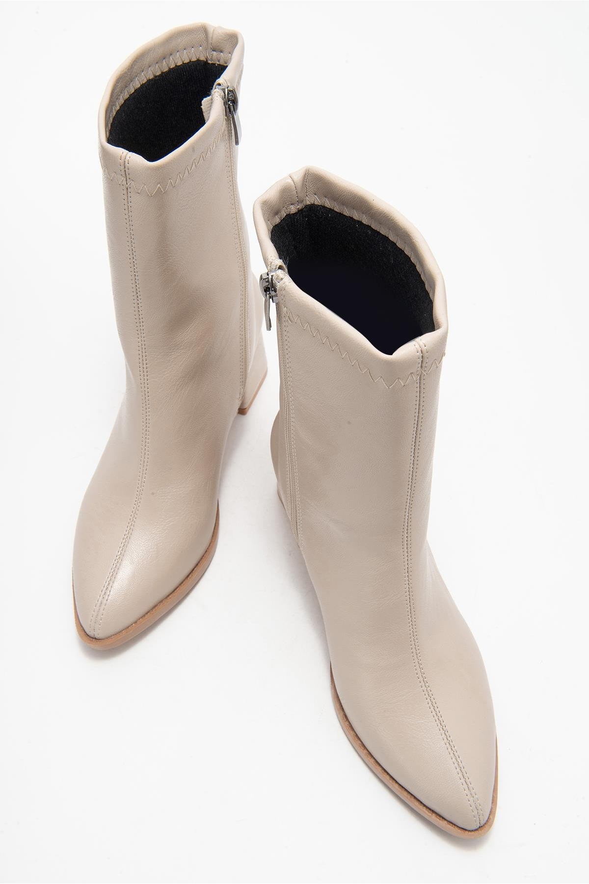Sade Dikişli Fermuarlı Kadın Topuklu Bot TEN CİLT - Görsel 6