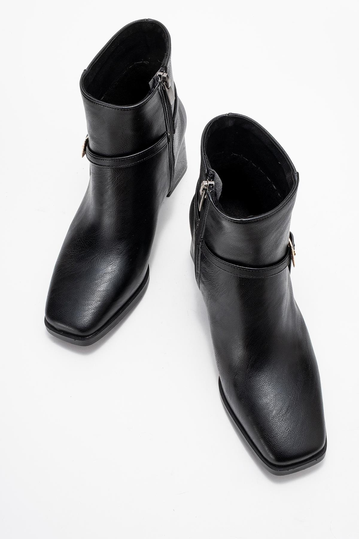 Küt Burunlu Tokalı Kadın Topuklu Bot SİYAH CİLT - Görsel 6