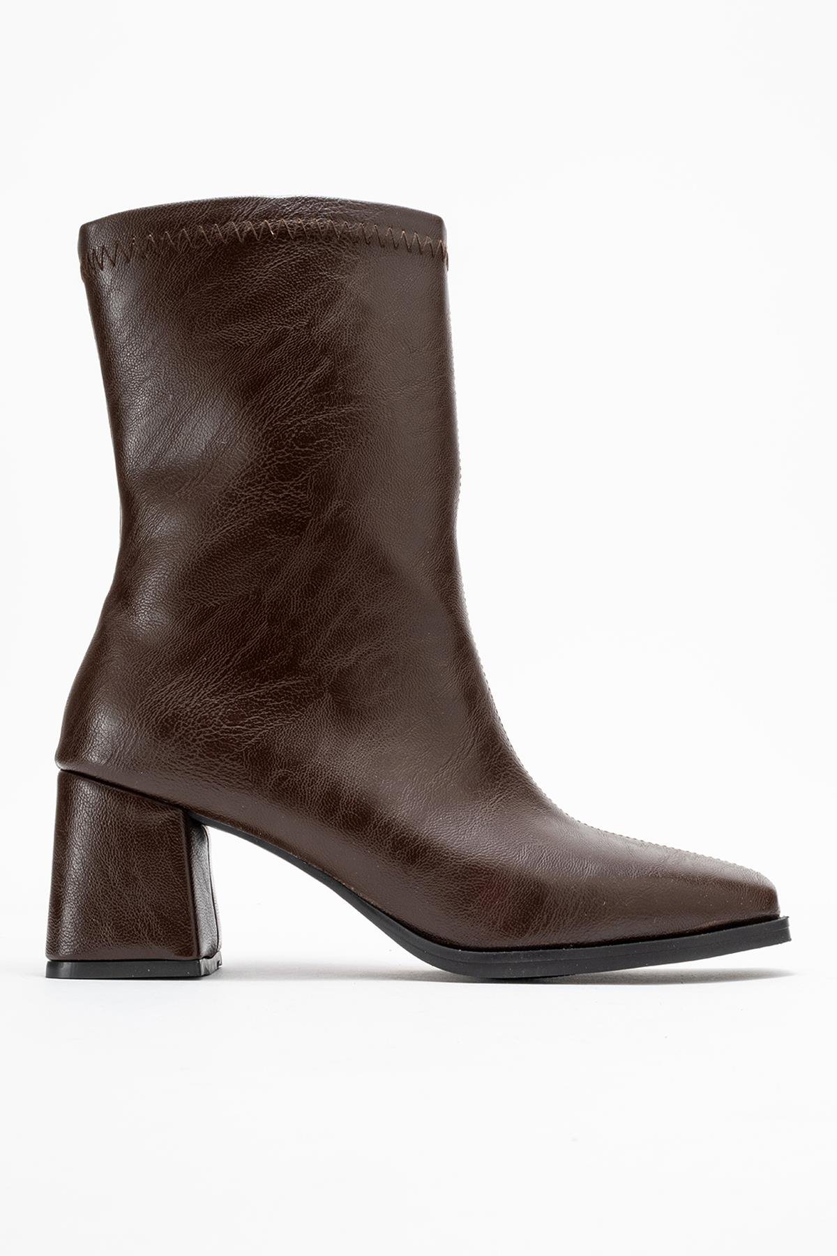 Küt Burunlu Sade Dikişli Fermuarlı Kadın Topuklu Bot KAHVE CİLT - Görsel 3
