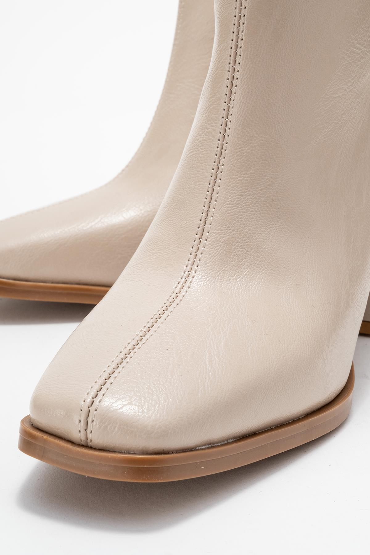 Küt Burunlu Sade Dikişli Fermuarlı Kadın Topuklu Bot TEN CİLT - Görsel 4