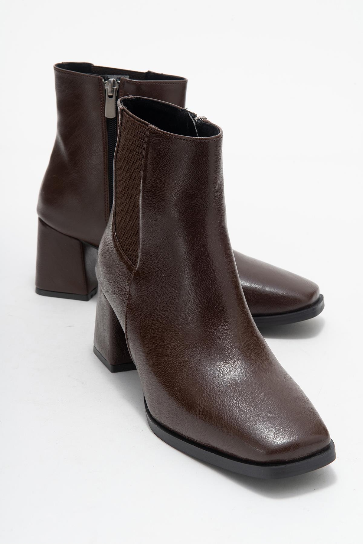 Küt Burunlu Sade Lastikli Kadın Topuklu Bot KAHVE CİLT - Görsel 2
