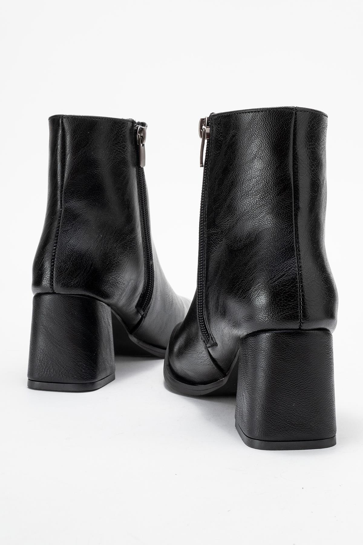 Kadın Sade Küt Burunlu Topuklu Bot SİYAH CİLT - Görsel 5
