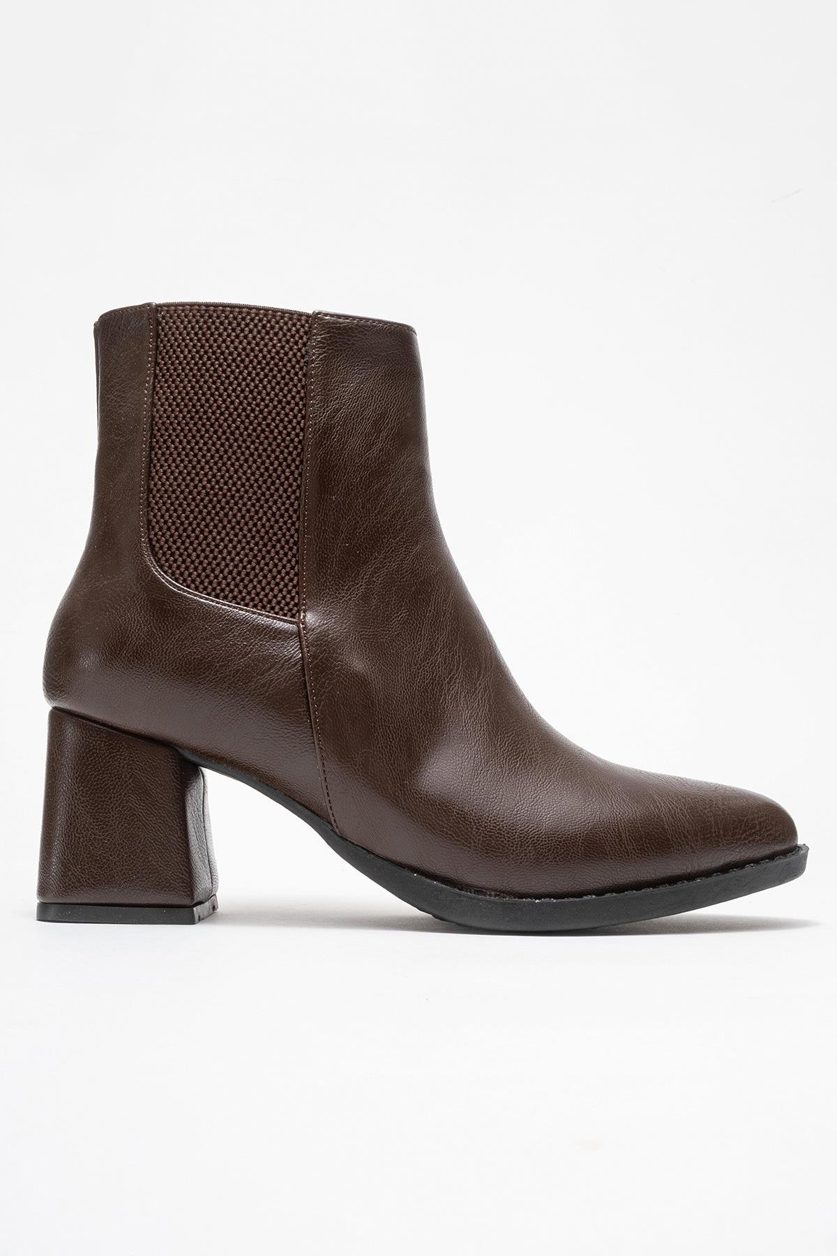 Kadın Sade Lastikli Sivri Burunlu Topuklu Bot KAHVE CİLT - Görsel 3
