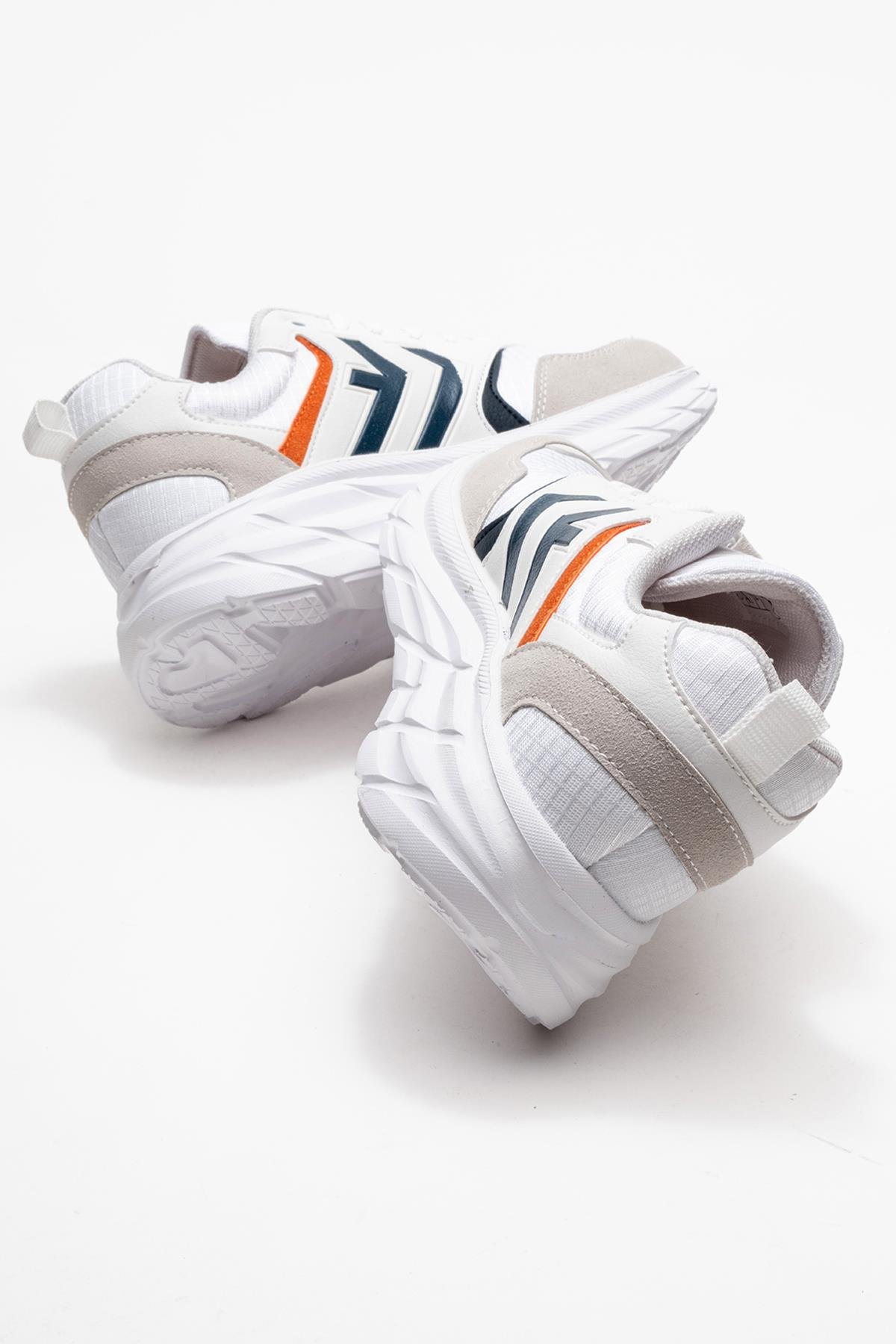 Bağcıklı Erkek Spor Ayakkabı SİYAH BEYAZ SİYAH TABAN - Görsel 5