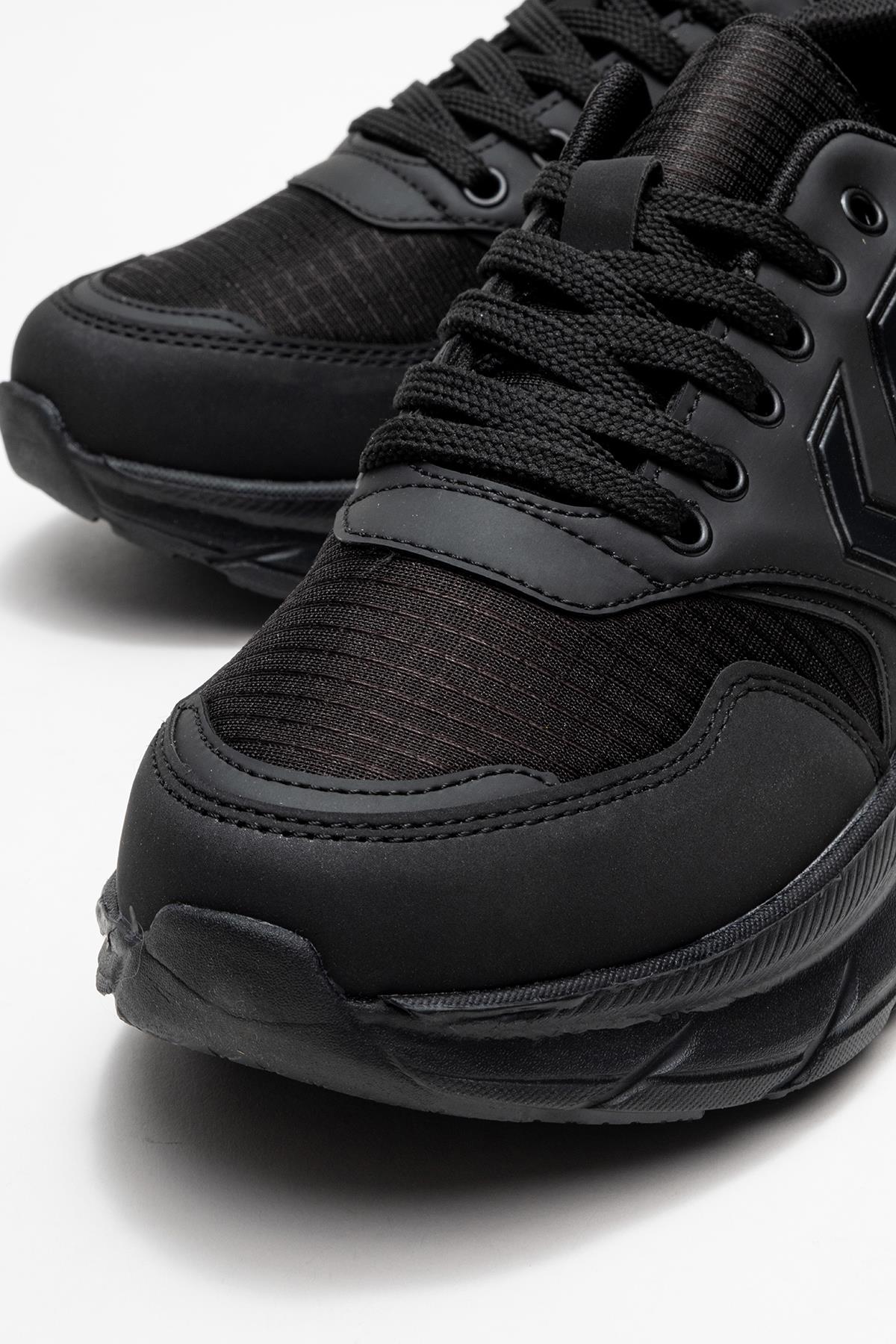 Bağcıklı Erkek Spor Ayakkabı SİYAH SİYAH - Görsel 4
