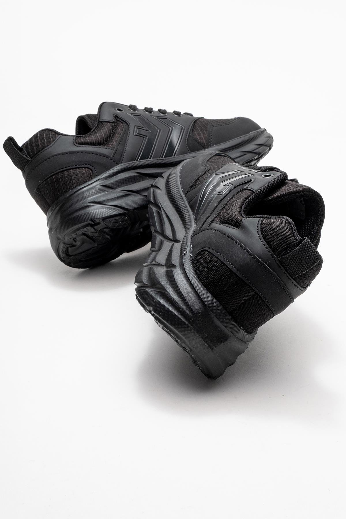 Bağcıklı Erkek Spor Ayakkabı SİYAH SİYAH - Görsel 5