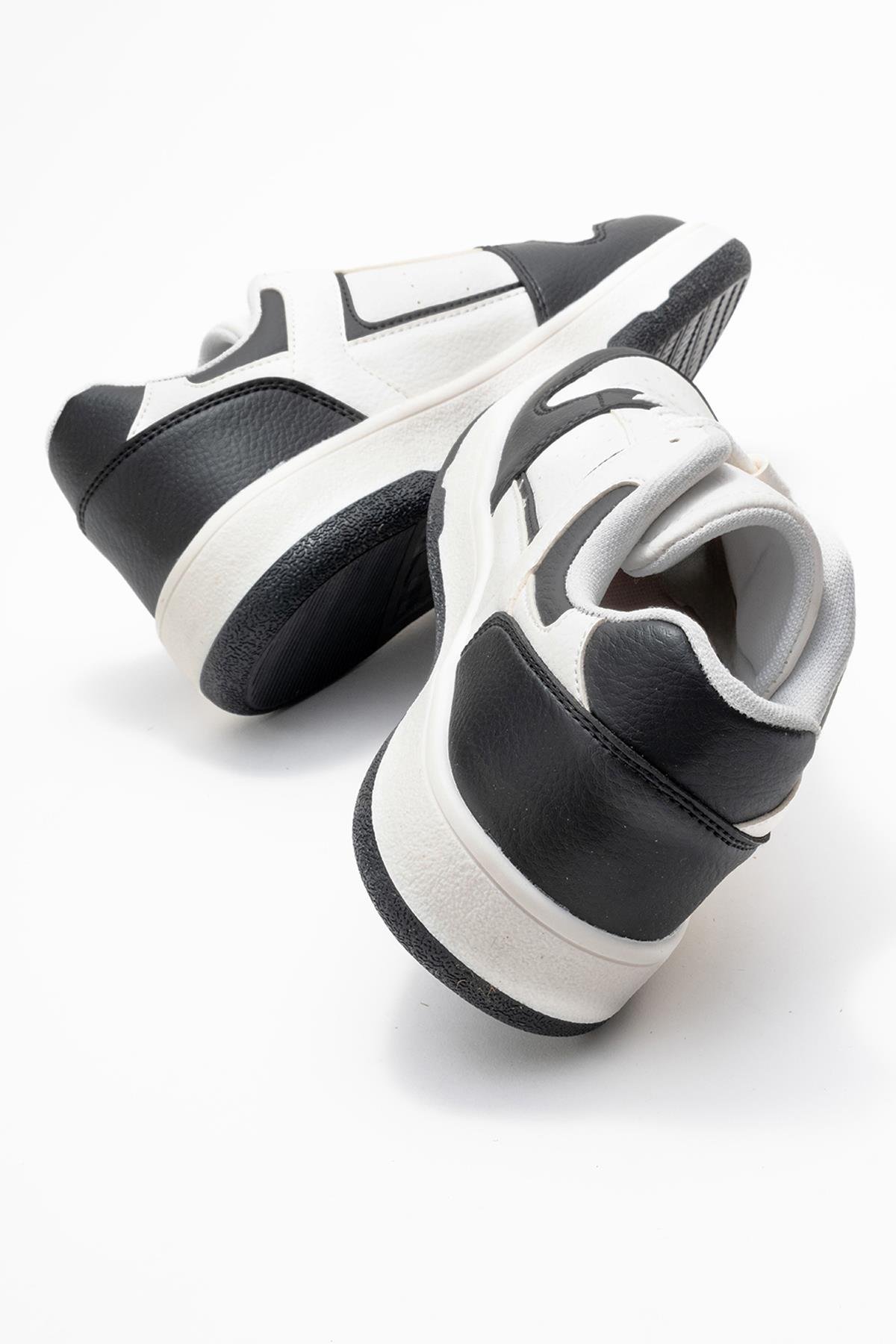Kadın Spor Ayakkabı BEYAZ SİYAH - Görsel 5