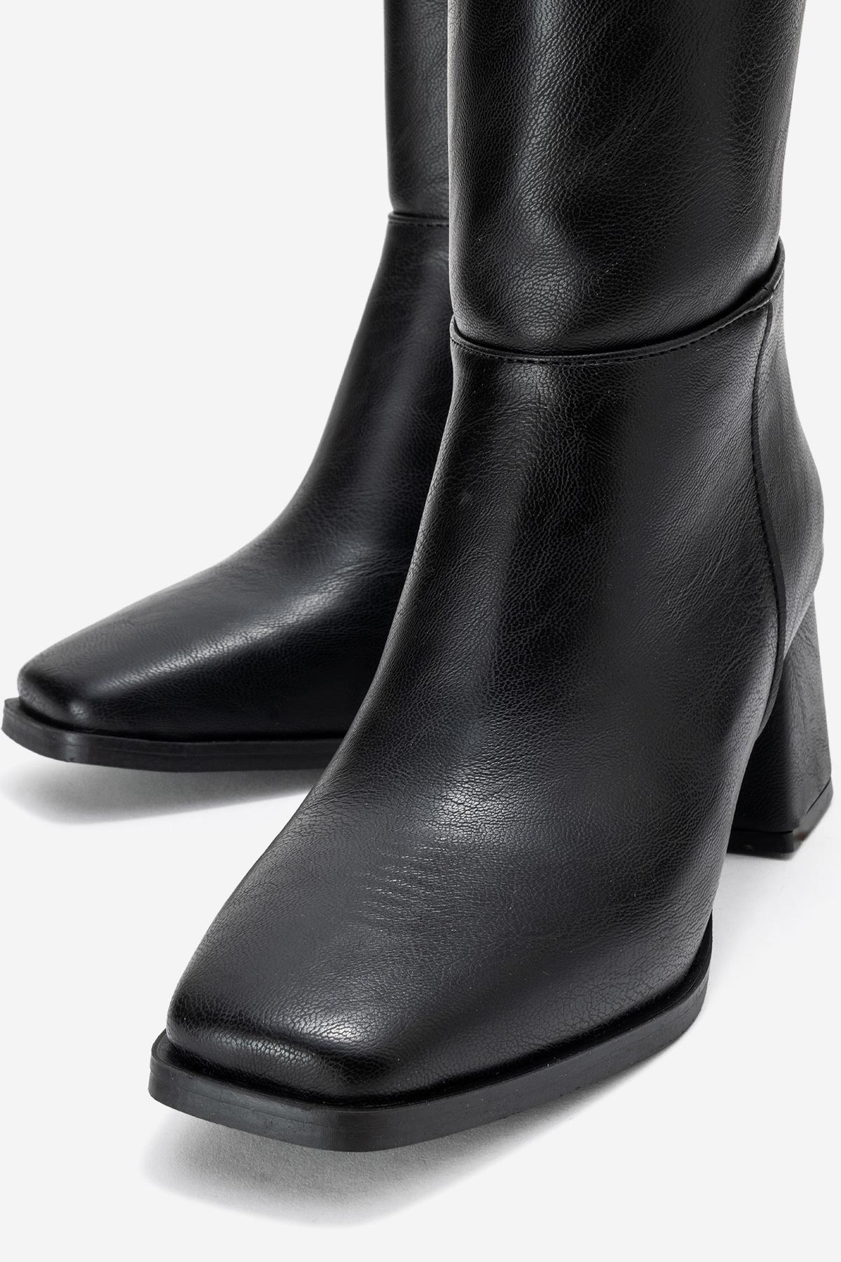 Sade Küt Burunlu Topuklu Kadın Çizme SİYAH CİLT - Görsel 6