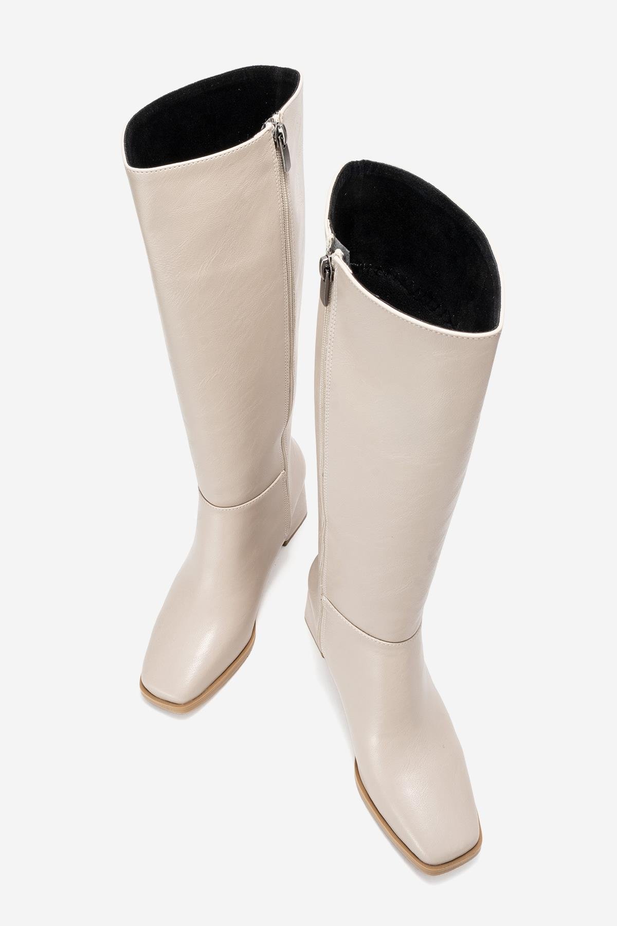 Sade Küt Burunlu Topuklu Kadın Çizme BEJ CİLT - Görsel 8