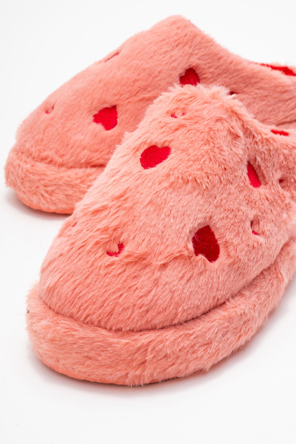 Kadın Arkası Açık Kalpli Tüylü Ev Terliği; PEMBE - Görsel 4