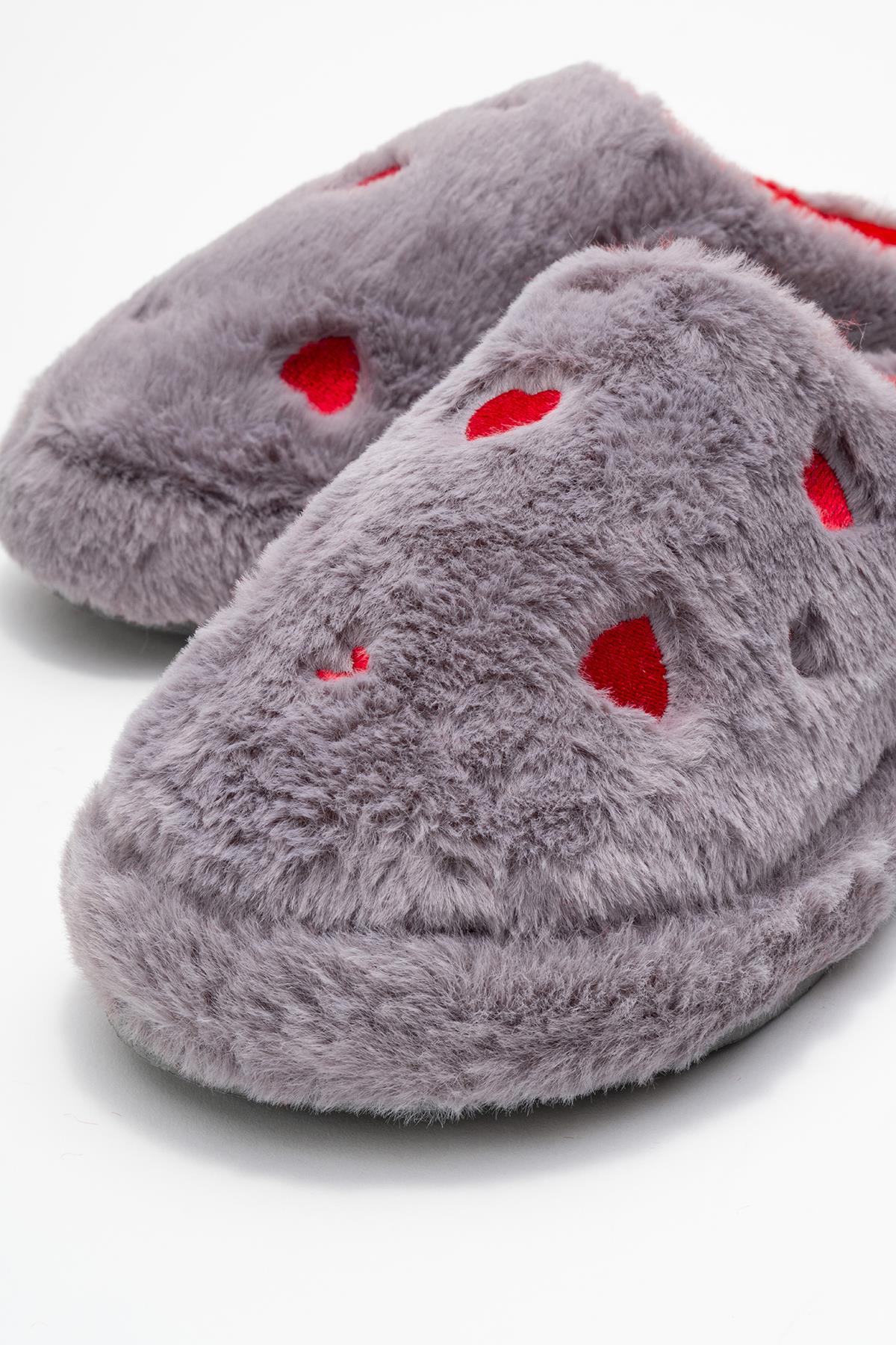 Kadın Arkası Açık Kalpli Tüylü Ev Terliği; GRİ - Görsel 4