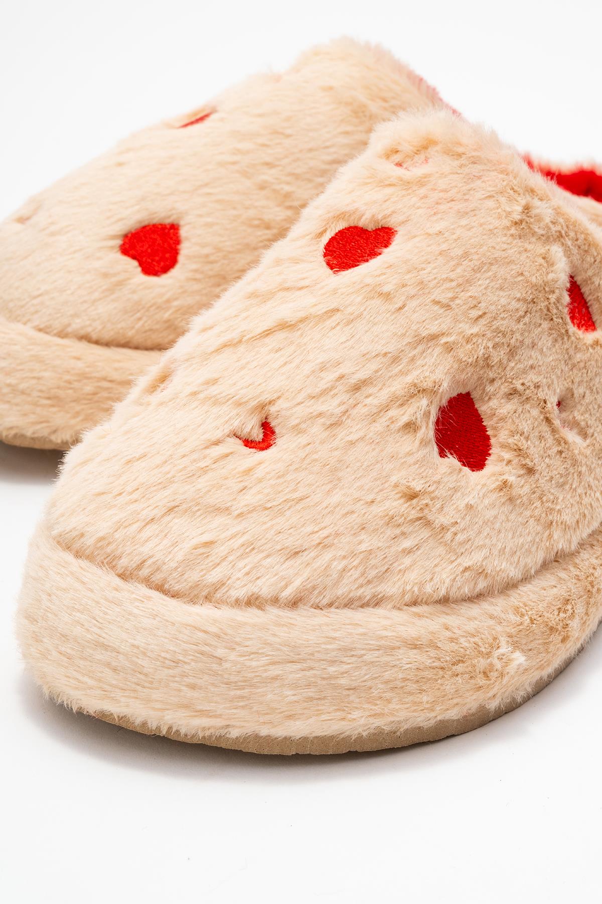 Kadın Arkası Açık Kalpli Tüylü Ev Terliği; KREM - Görsel 4