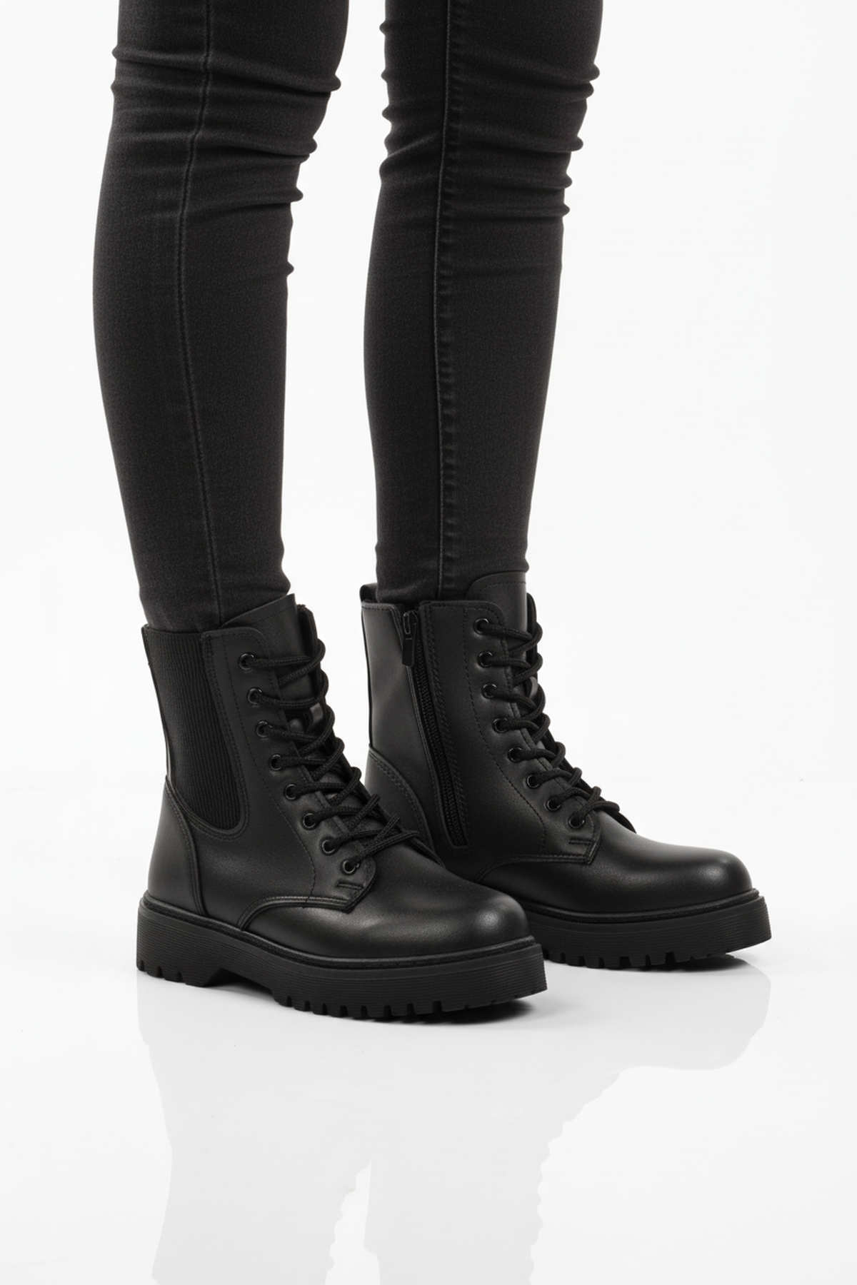 Siyah Polarlı Kaymaz Soğuğa Dirençli Deri Çocuk Bot Tuno 07 F - Görsel 2