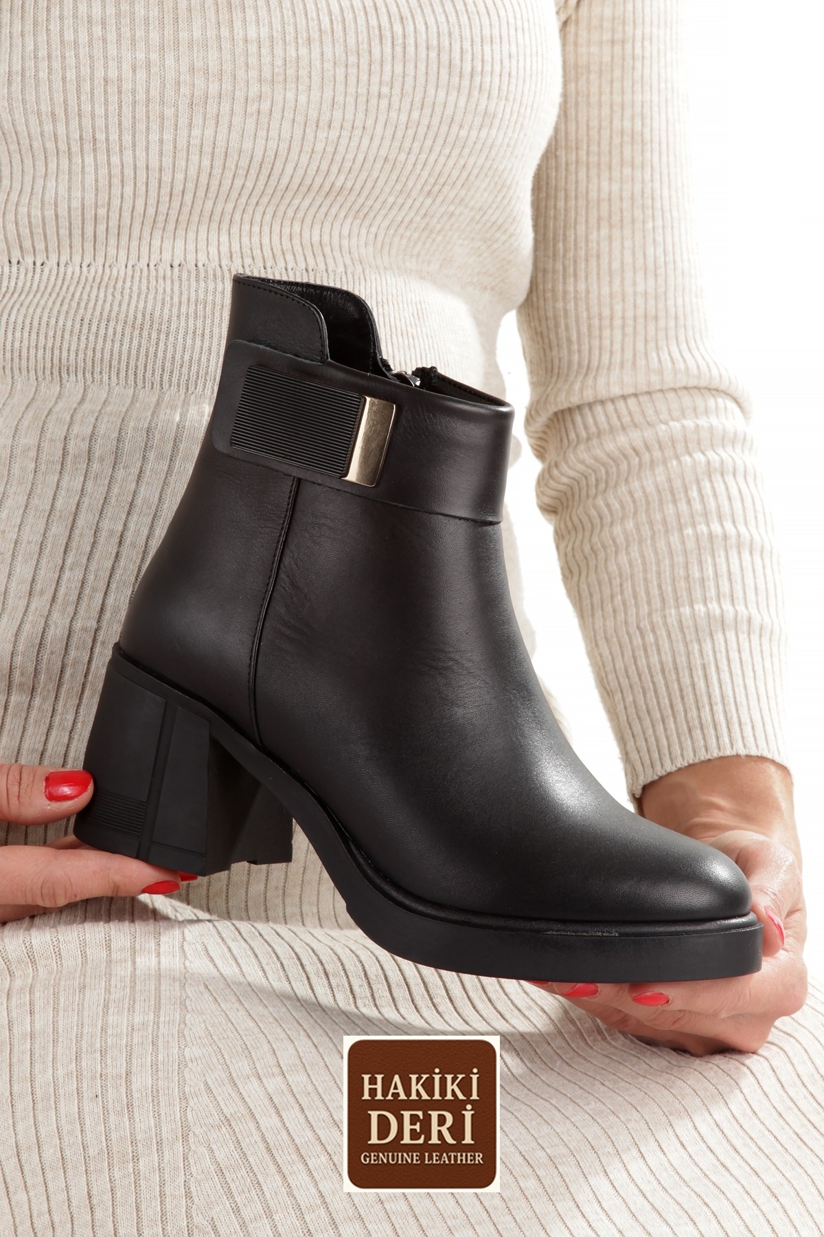 Siyah Hakiki Deri Kalın Topuklu Günlük Kadın Bot Sun44 - Görsel 2