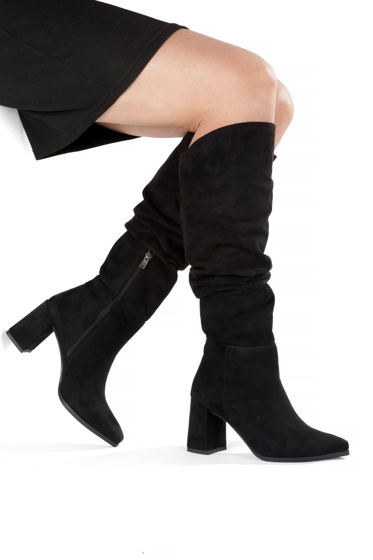 Siyah Süet Kalın Topuklu Kırışık Körüklü Kadın Çizme - KC - Görsel 6