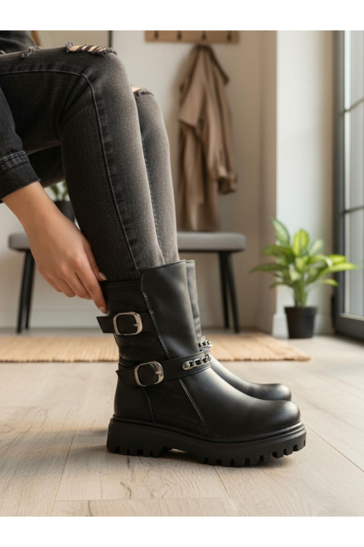 Kız Çocuk Zincir Tokalı Suya Ve Soğuk Havaya Dayanıklı Kaymaz Kalın Taban Kışlık Bot Bootie Çizme - Görsel 5