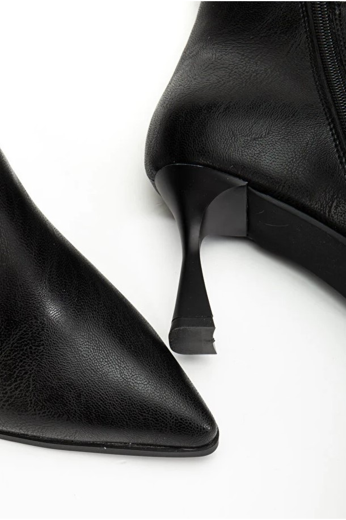 Yandan Fermuarlı Büzgülü Kadın Çizme - Görsel 5