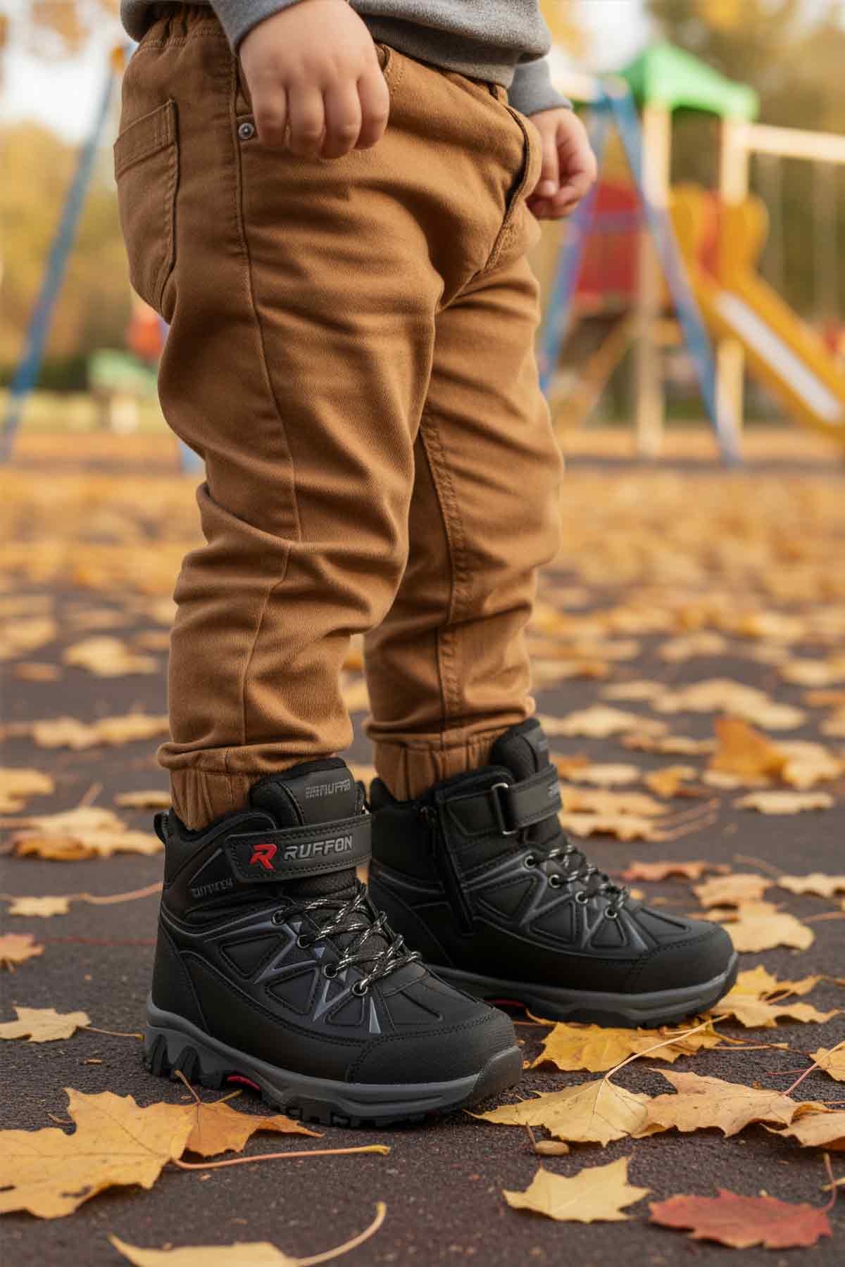 Siyah Polarlı Kaymaz Çocuk Outdoor Bot 2301 F - Görsel 4