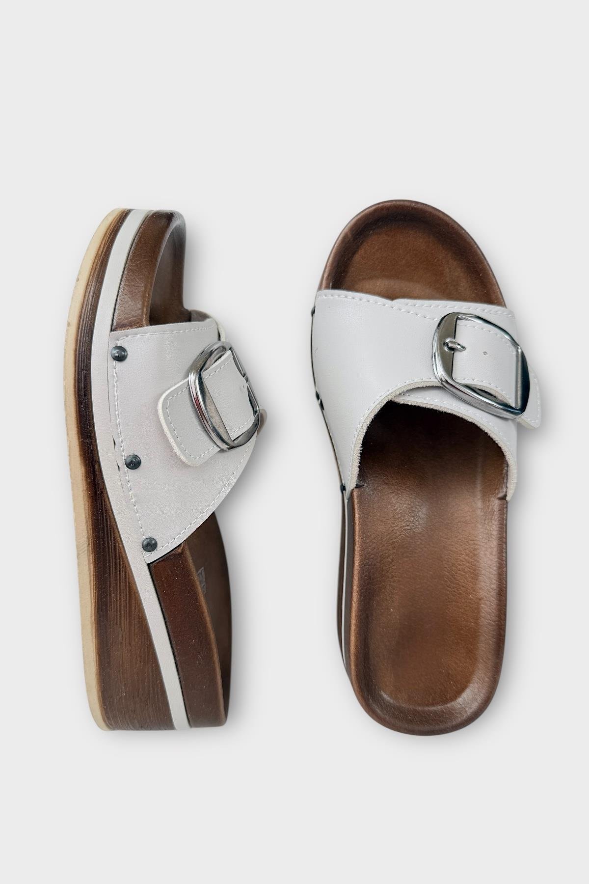 Kadın Günlük Terlik Tokalı Dolgu Topuk Şık Yazlık Ev Plaj Tatil Terliği GRİ - Görsel 7