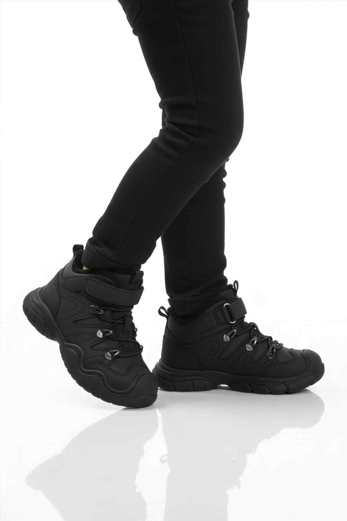 Siyah Kürklü Erkek Çocuk Düz Bot - Görsel 2