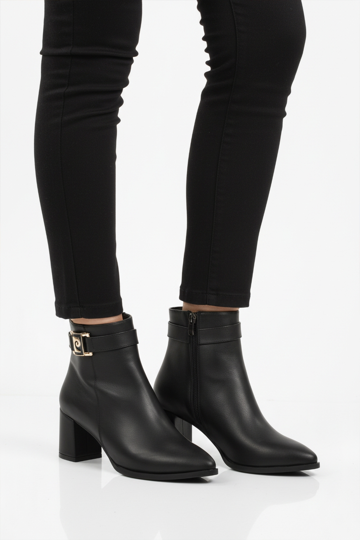 Siyah İçi Kürklü Fermuarlı Kadın Topuklu Bot - Görsel 2