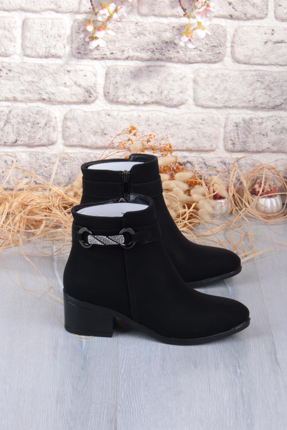 1093 Rahat Esnek Toka Detaylı Sıcak Astar 4 Cm yüksek Topuk Kadın Bot - Görsel 6