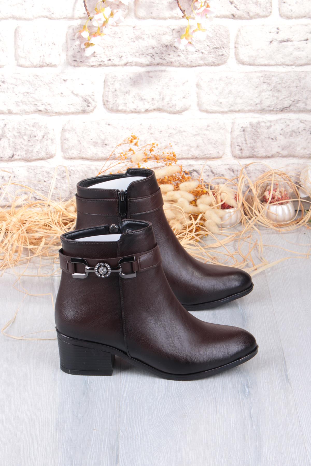 1094 Rahat Esnek Toka Detaylı Sıcak Astar 4 Cm yüksek Topuk Kadın Bot - Görsel 6