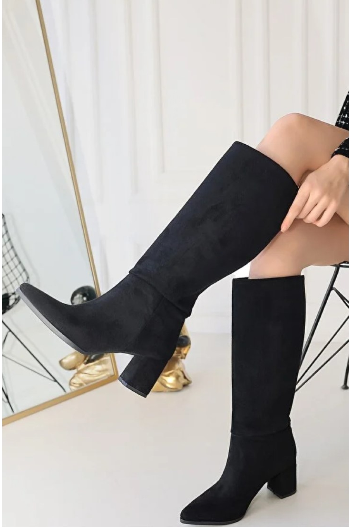 Seribo Sivri Burun Fermuarsız Kadın Çizme - Görsel 3