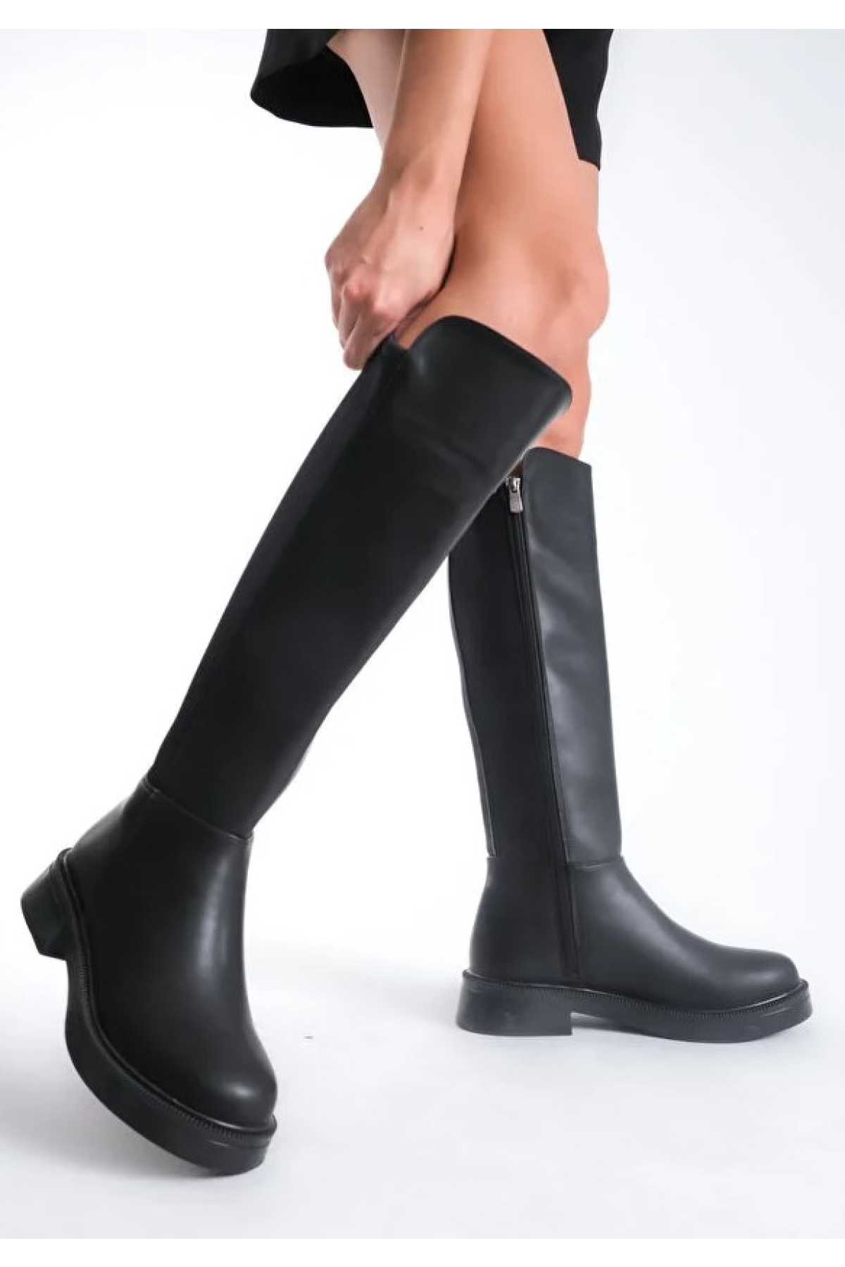 Seribo Binici Düz Taban Arkası Streç Fermuarlı Kadın Çizme - Görsel 4