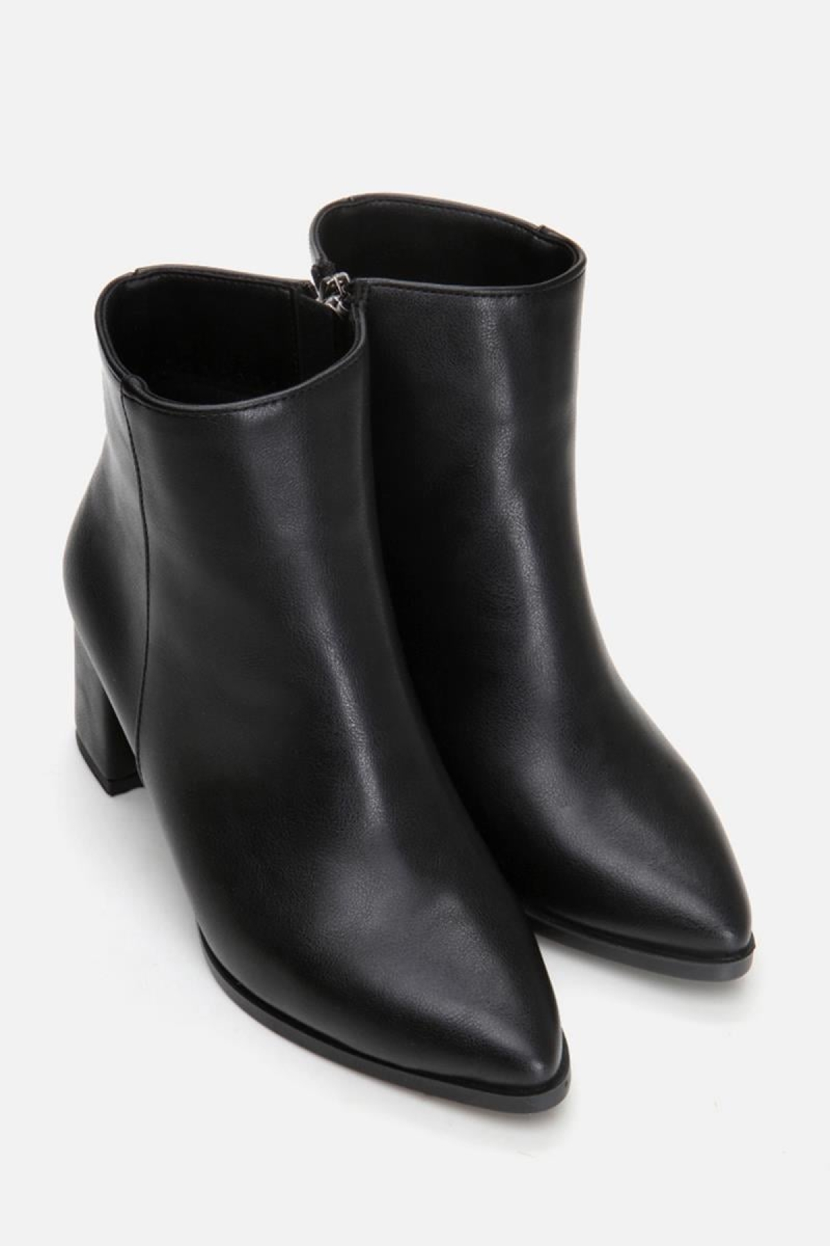 Siyah Kadın Topuklu Bot - Görsel 3