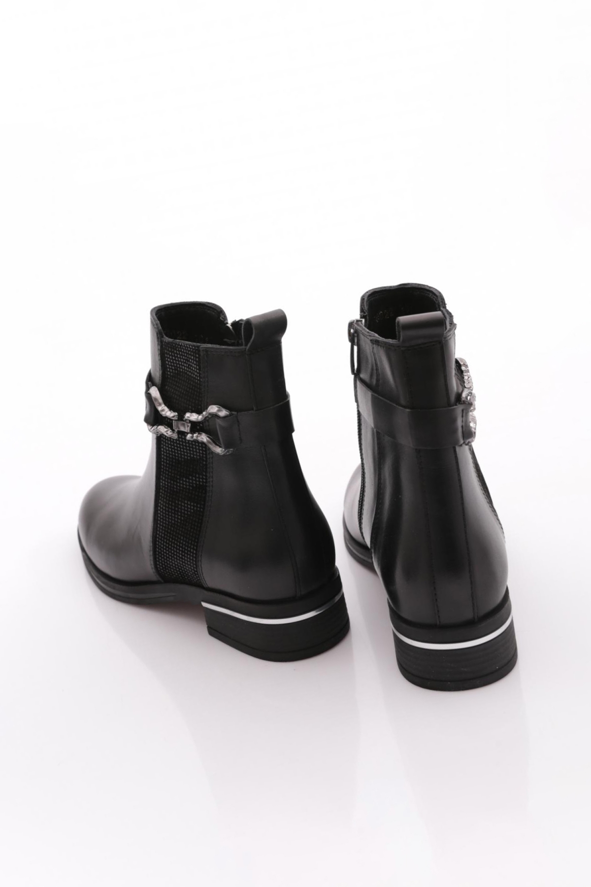 30022 Kadin Aksesuarli Bot - Görsel 4