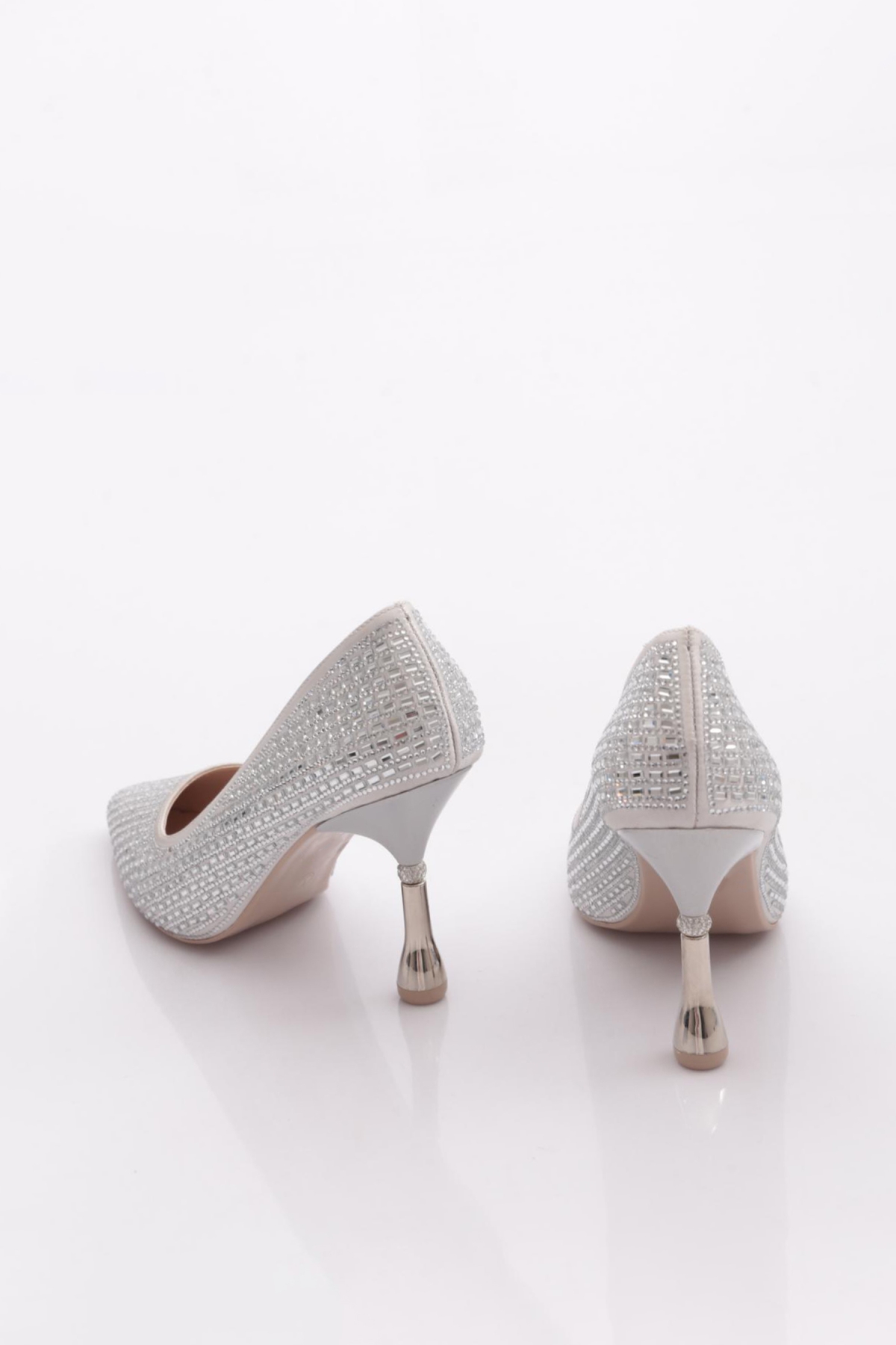 25038 Kadin Topuklu Ayakkabi - Görsel 4