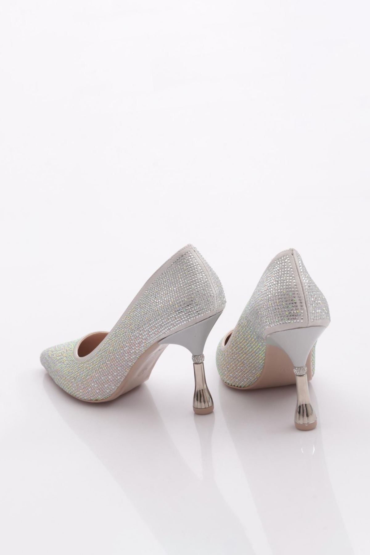 25035 Kadin Topuklu Ayakkabi - Görsel 4