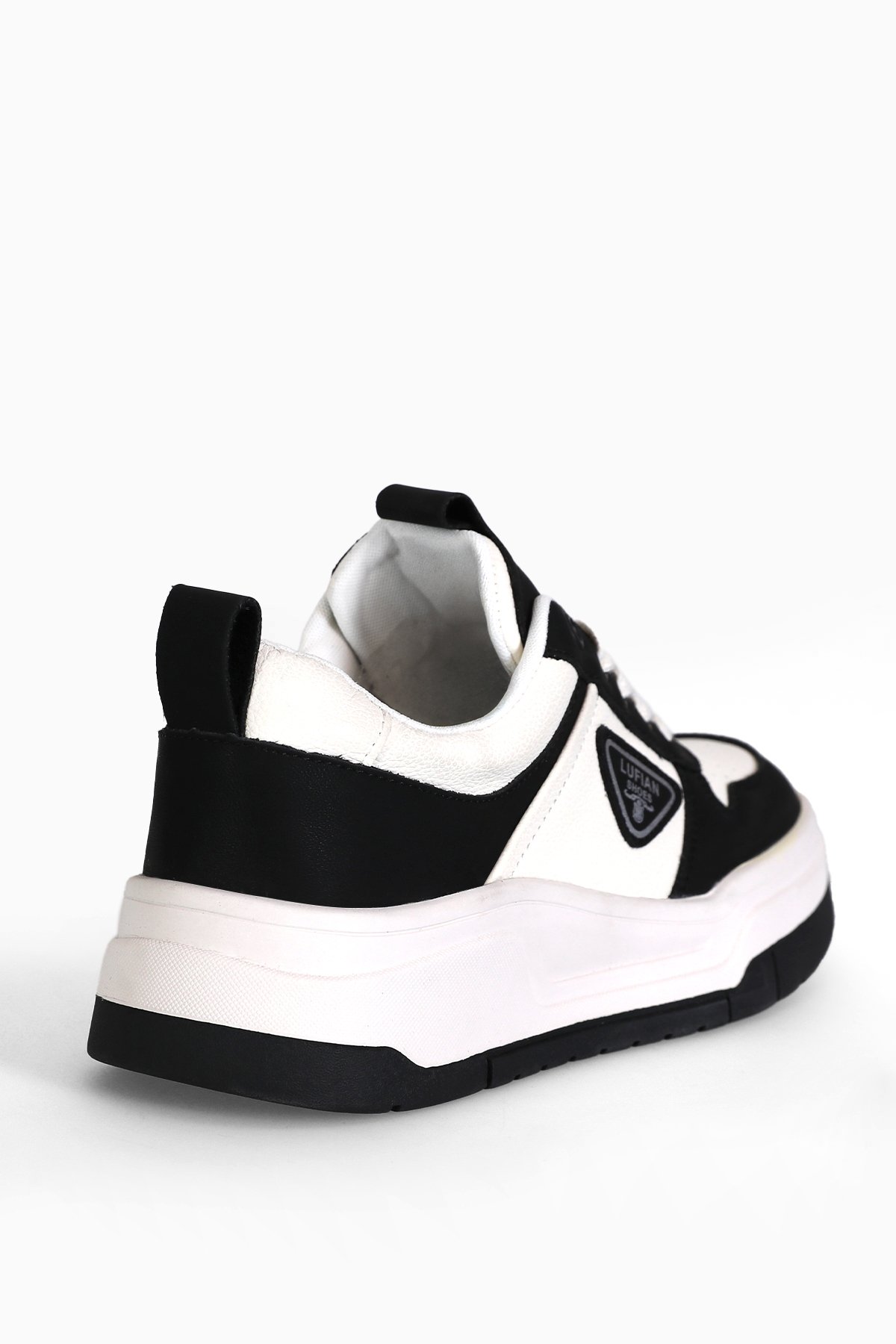 122230050 Jennifer Kadın Hakiki Deri Klasik Sneaker Siyah - Görsel 4