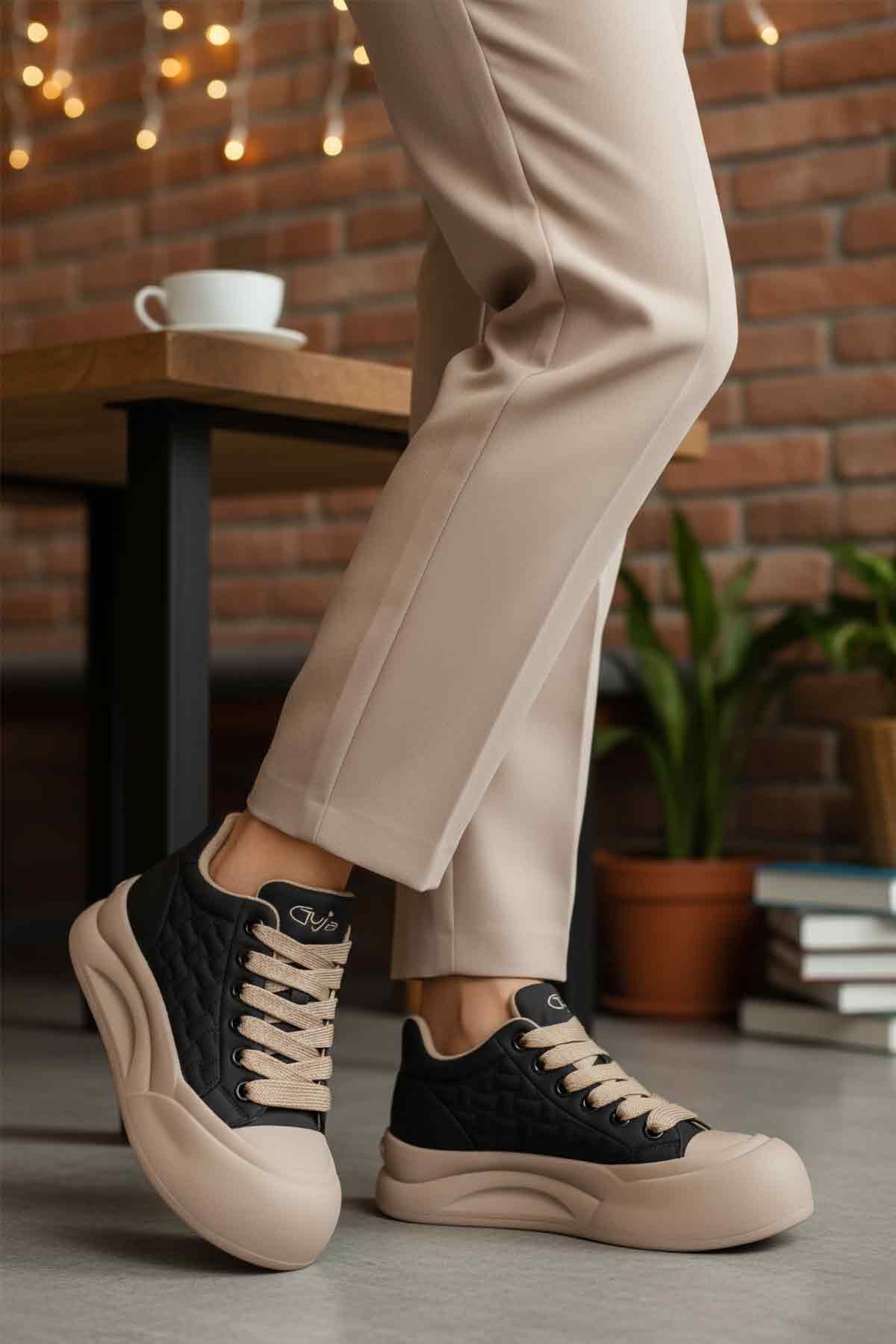 Siyah Bağcıklı Kaymaz Taban Kadın Sneaker Bot 25K426-1 Z - Görsel 4