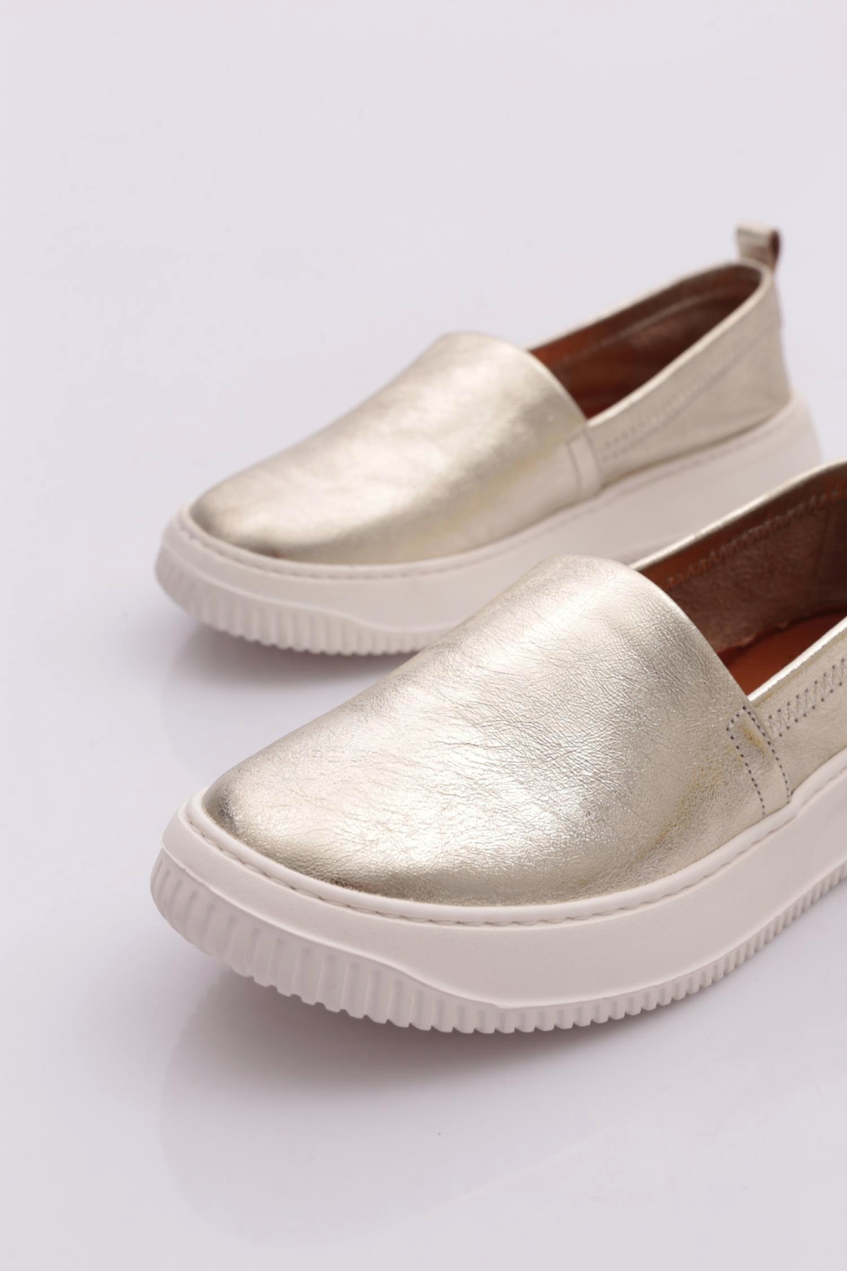 D25Ya-850 Kadın Deri Günlük Ayakkabı - Görsel 5