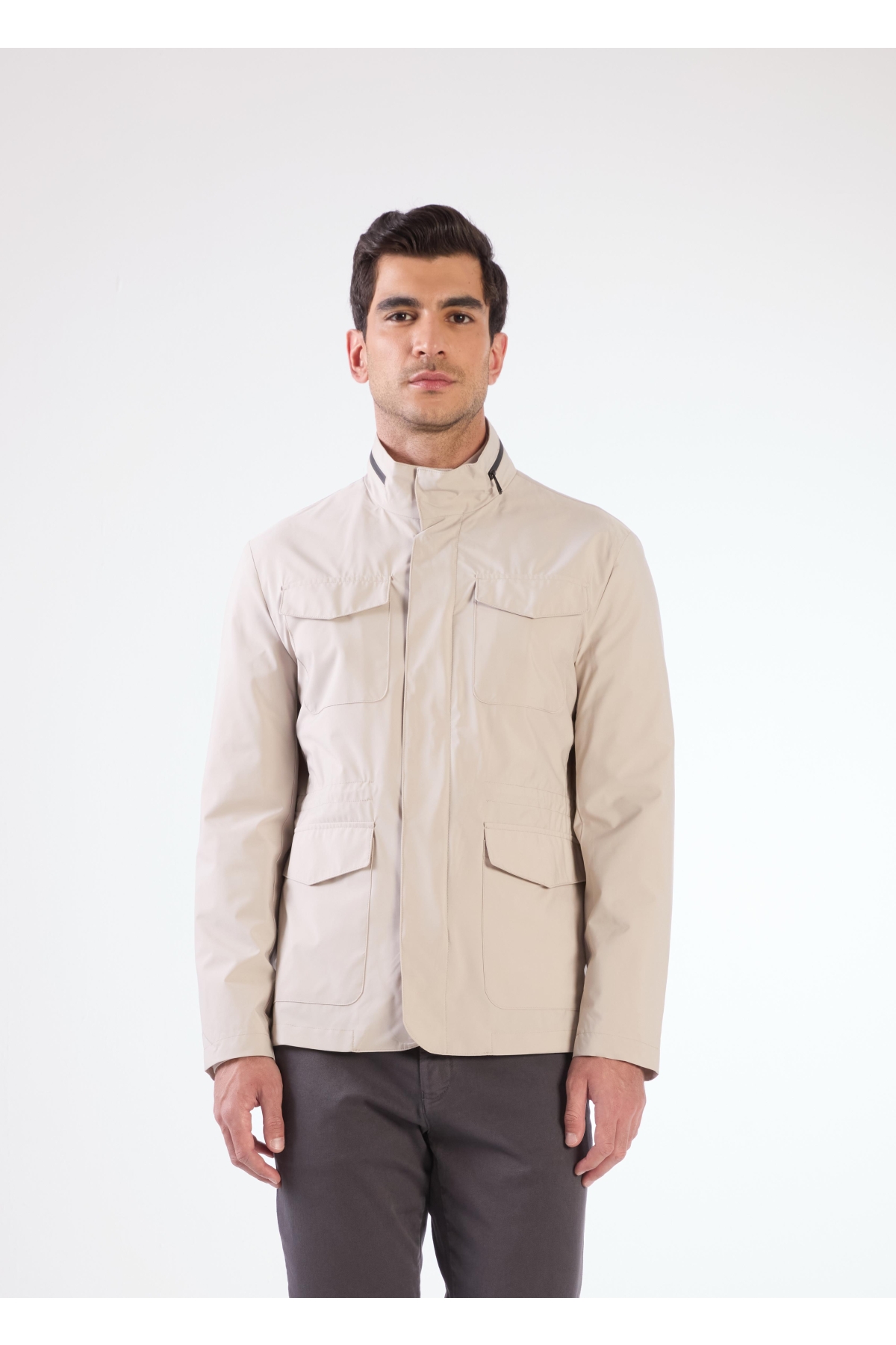 Bej Erkek Regular Fit Düz Renk Hakim Yaka Safari Mont Fiyatları | Flo