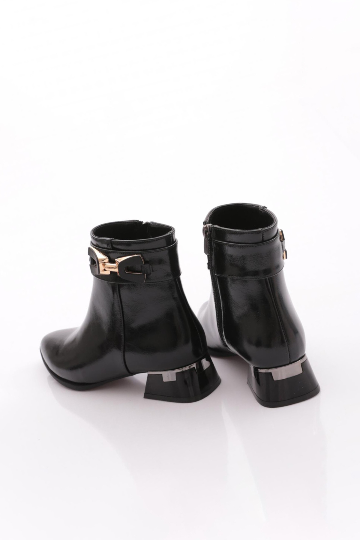 25100 Kadin Topuklu Bot - Görsel 4