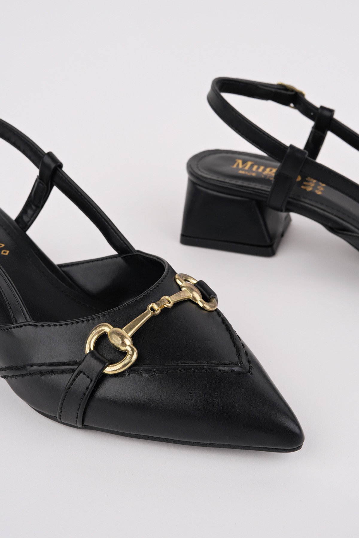 ELVİA Sivri Burun Arkası Açık Metal Aksesuarlı Kadın Kısa Topuklu Ayakkabı - Görsel 3