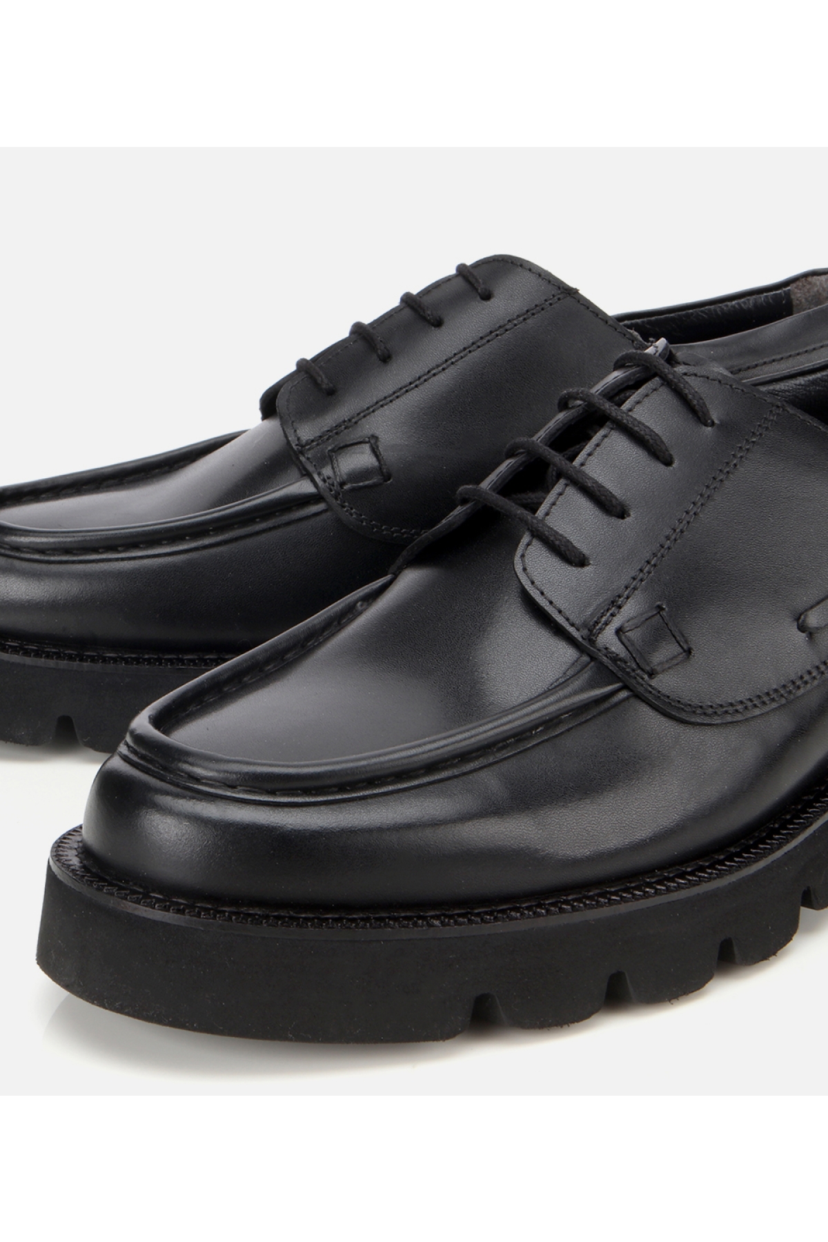 Erkek Deri Siyah Dikiş Burunlu Kalın Tabanlı Günlük Ayakkabı - Görsel 3