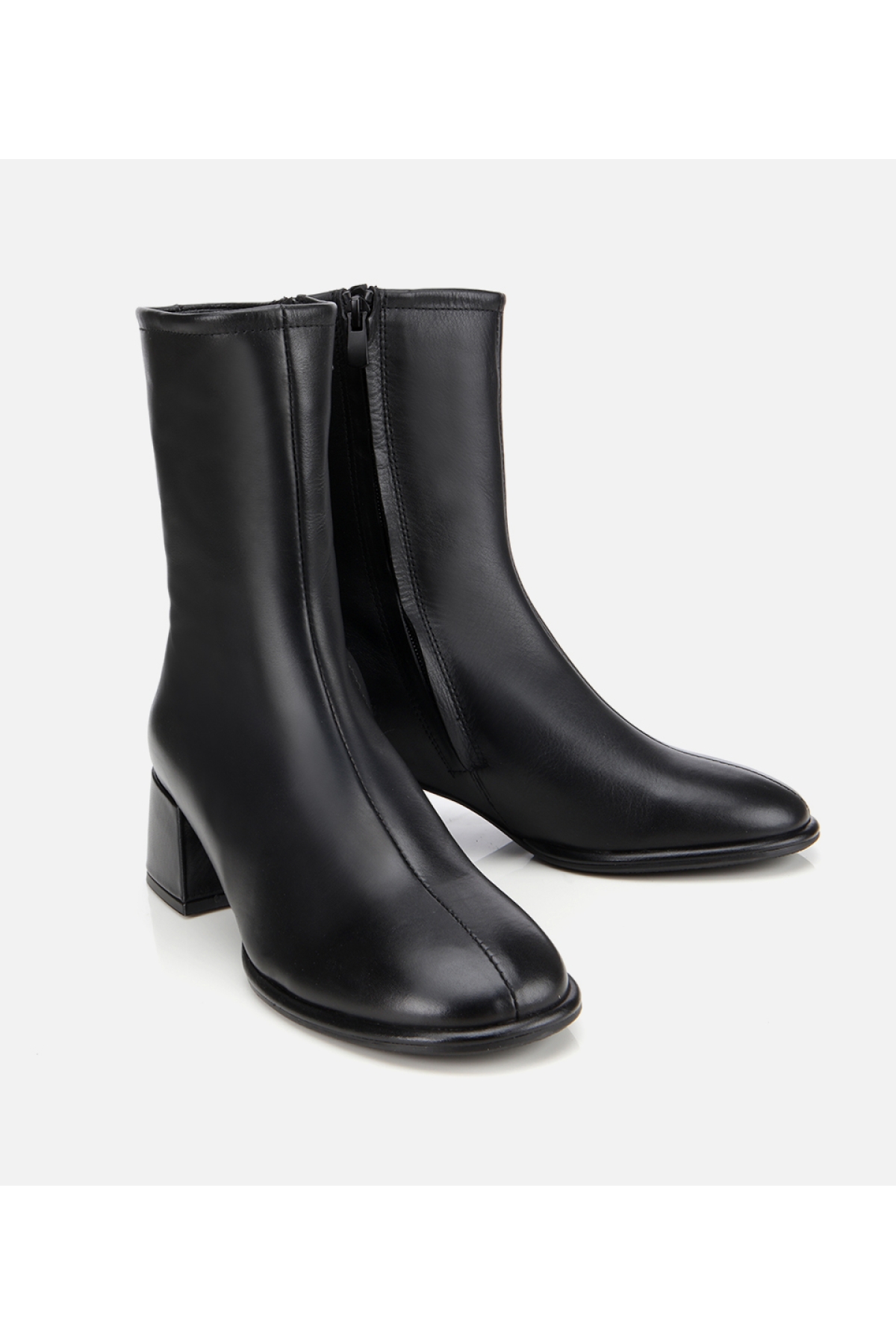 Kadın Deri Siyah Bilekte Topuklu Bot - Görsel 2