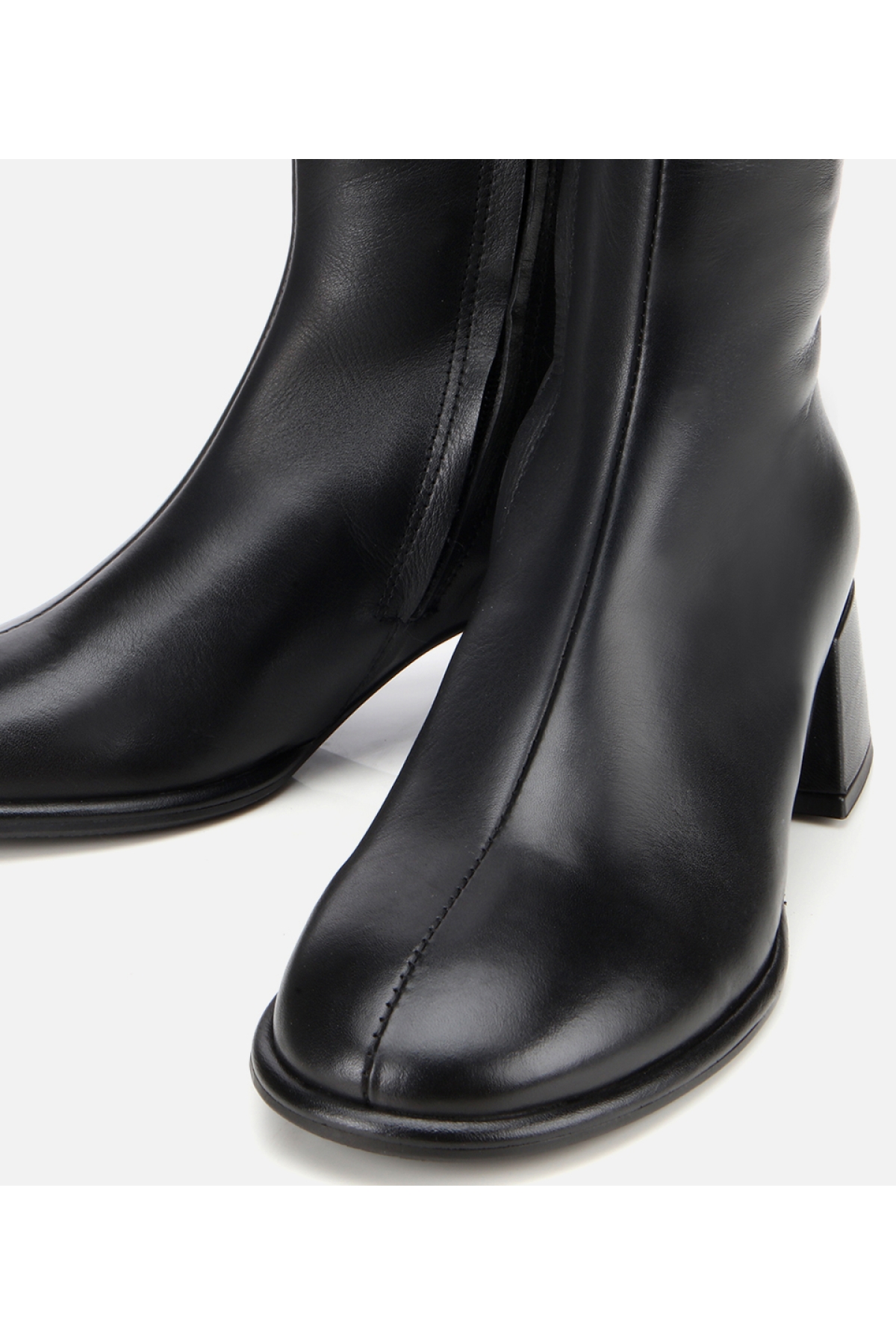 Kadın Deri Siyah Bilekte Topuklu Bot - Görsel 3