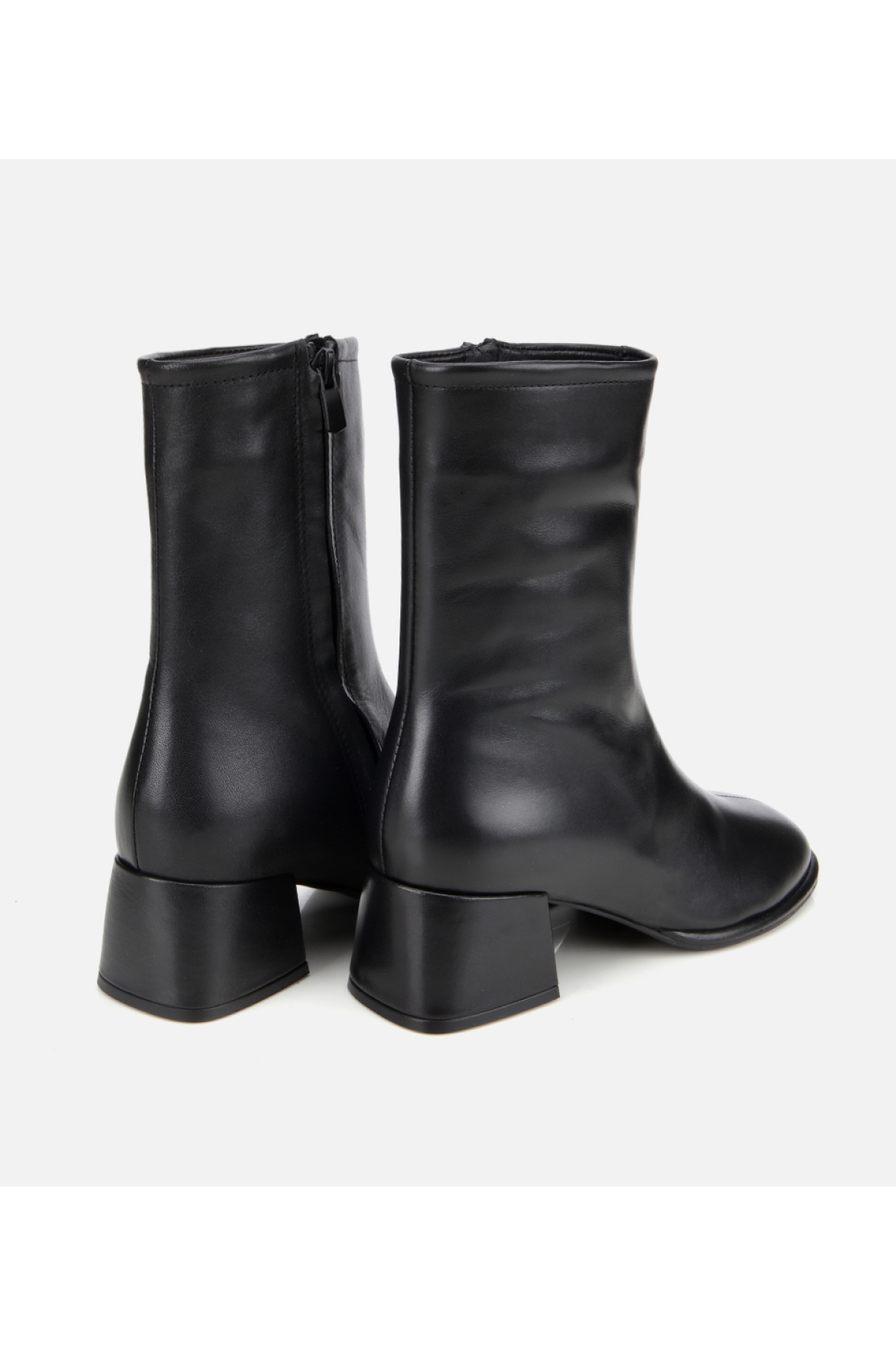 Kadın Deri Siyah Bilekte Topuklu Bot - Görsel 4