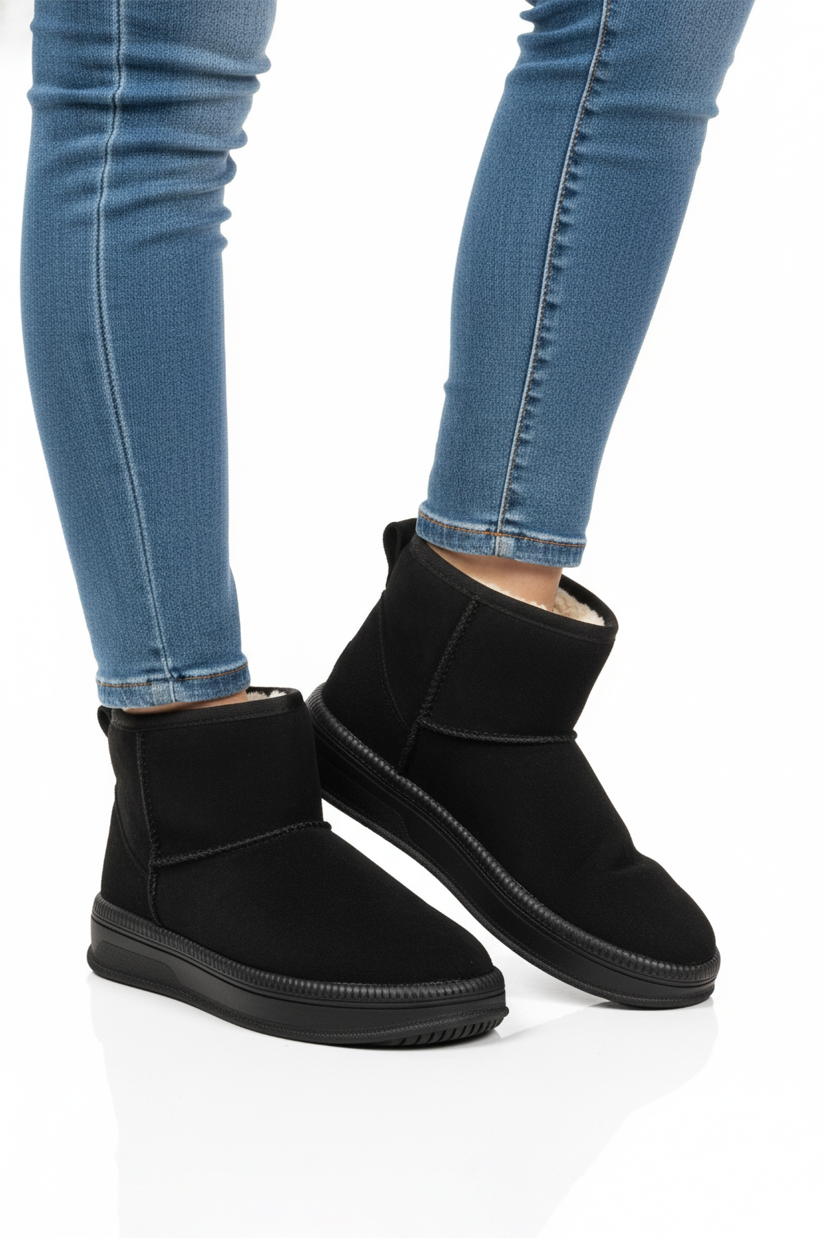 Siyah Nubuk Kürklü Soğuğa Dirençli Kaymaz Kadın Bot 25001 Z - Görsel 2