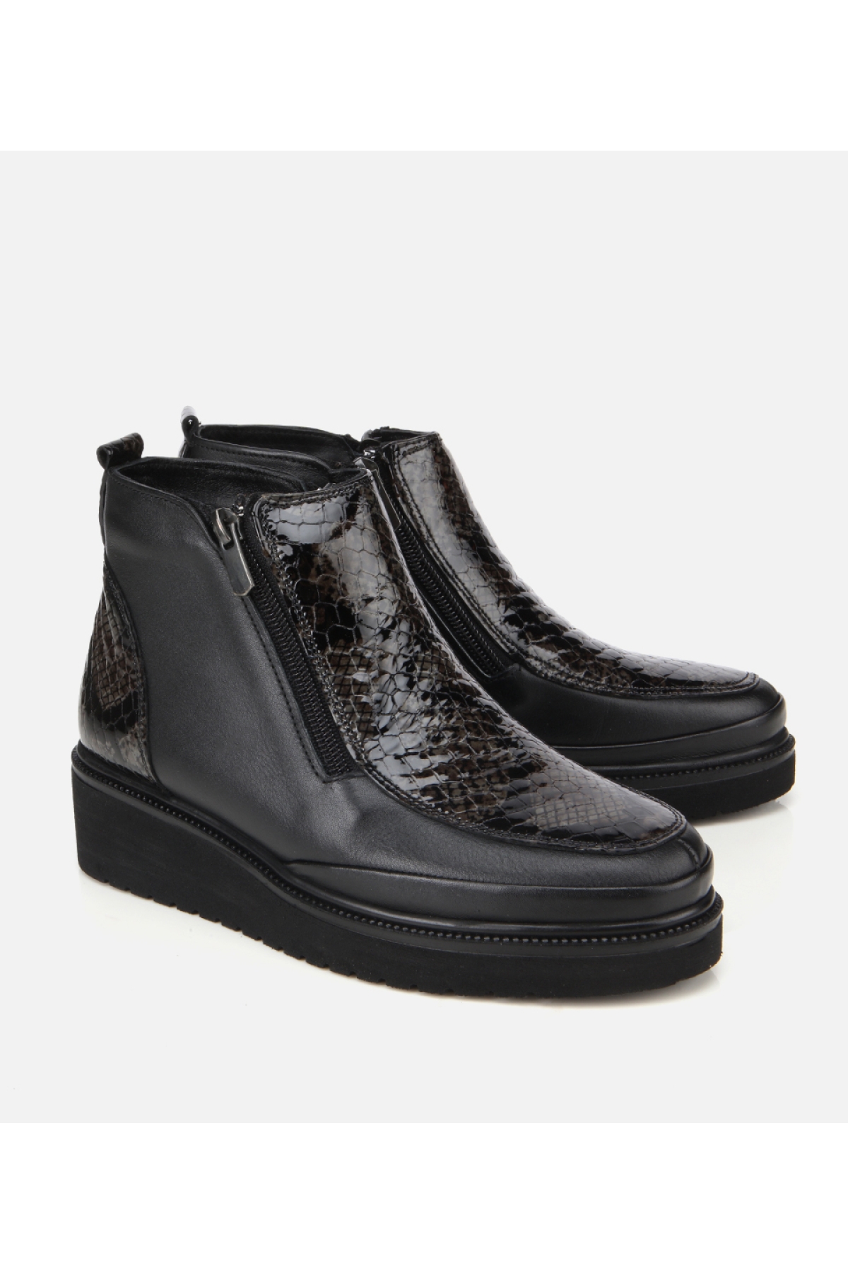 Kadın Deri Siyah Dolgu Topuklu Deri Baskılı Topuklu Bot - Görsel 2