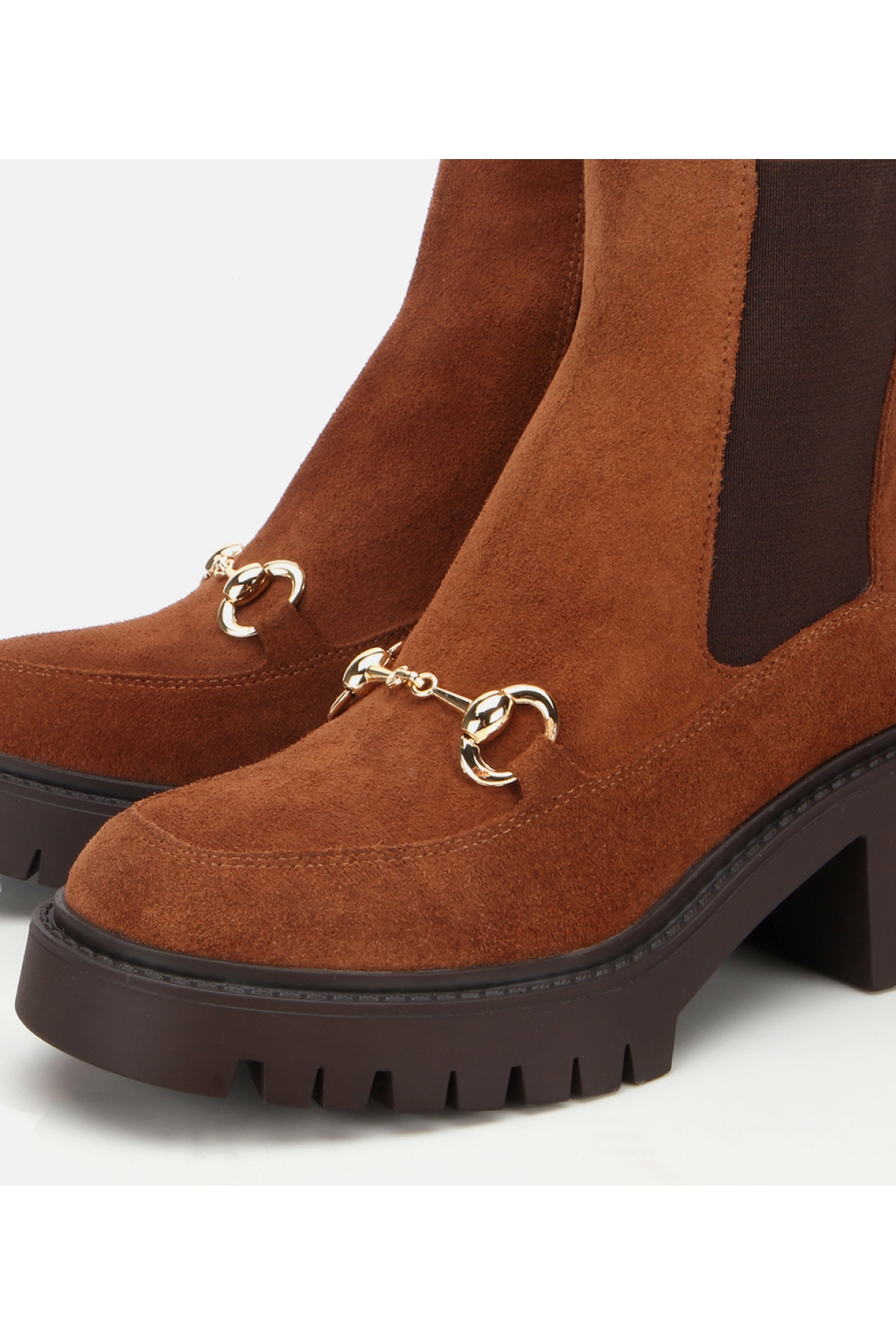 Kadın Süet Deri Taba Tokalı Lastik Detaylı Kalın Tabanlı Topuklu Bot - Görsel 3