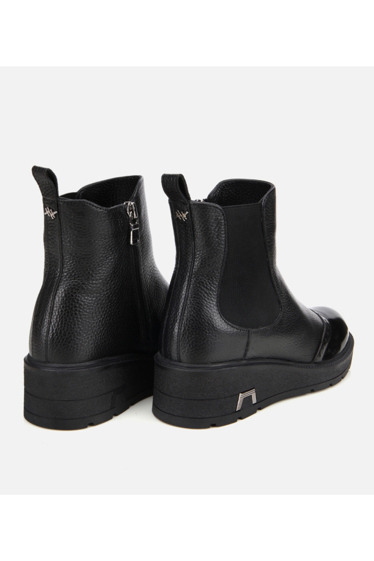 Kadın Deri Siyah Lastik Detaylı Dolgu Topuklu Bot - Görsel 4